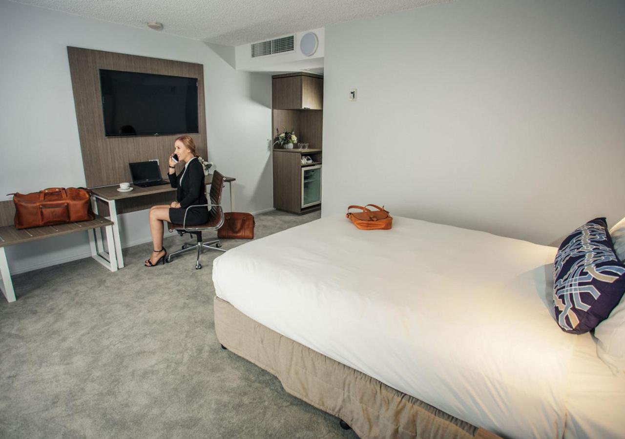Deluxe View Room - Photo 7