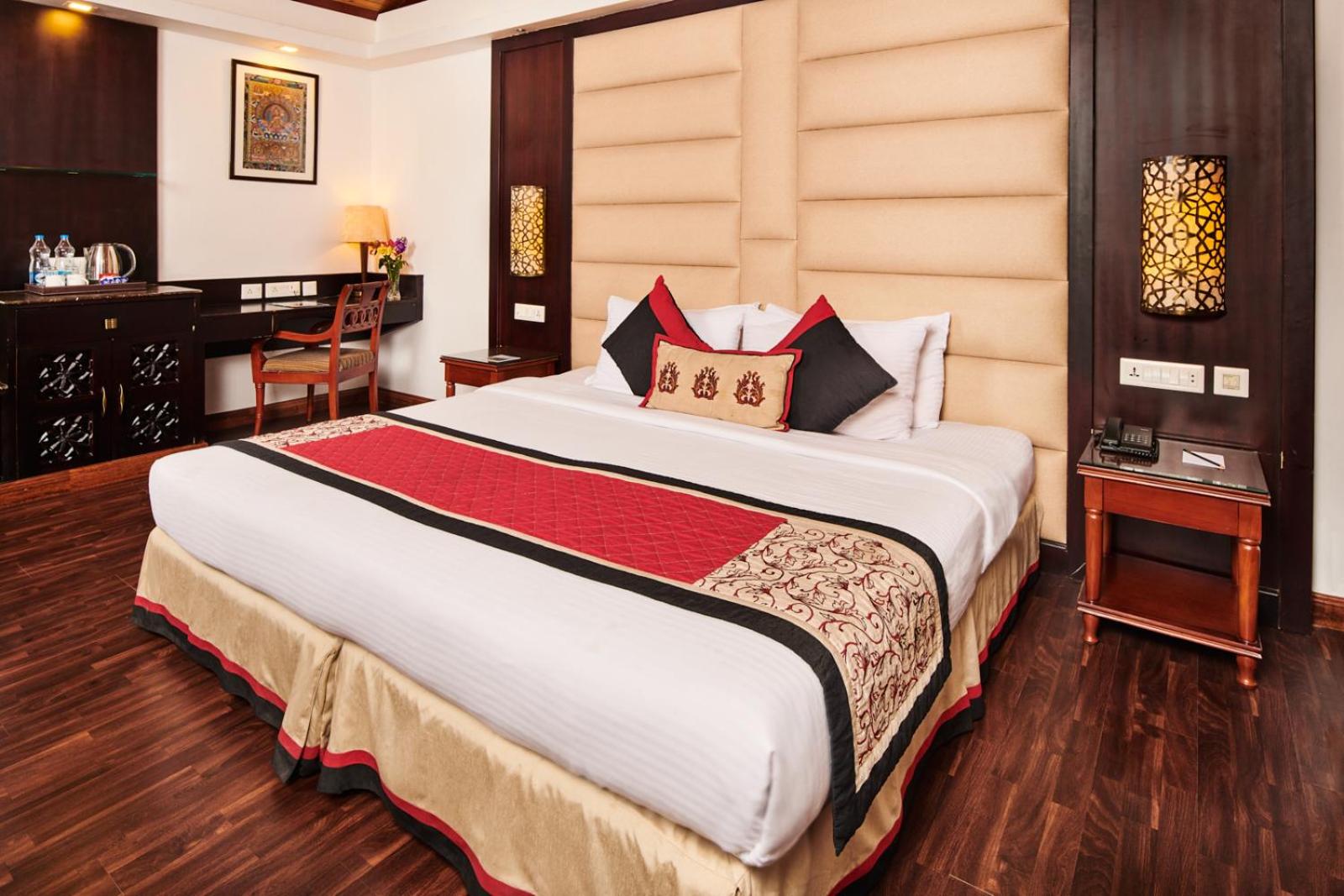 Garden View Premier Room with Balcony photo 2