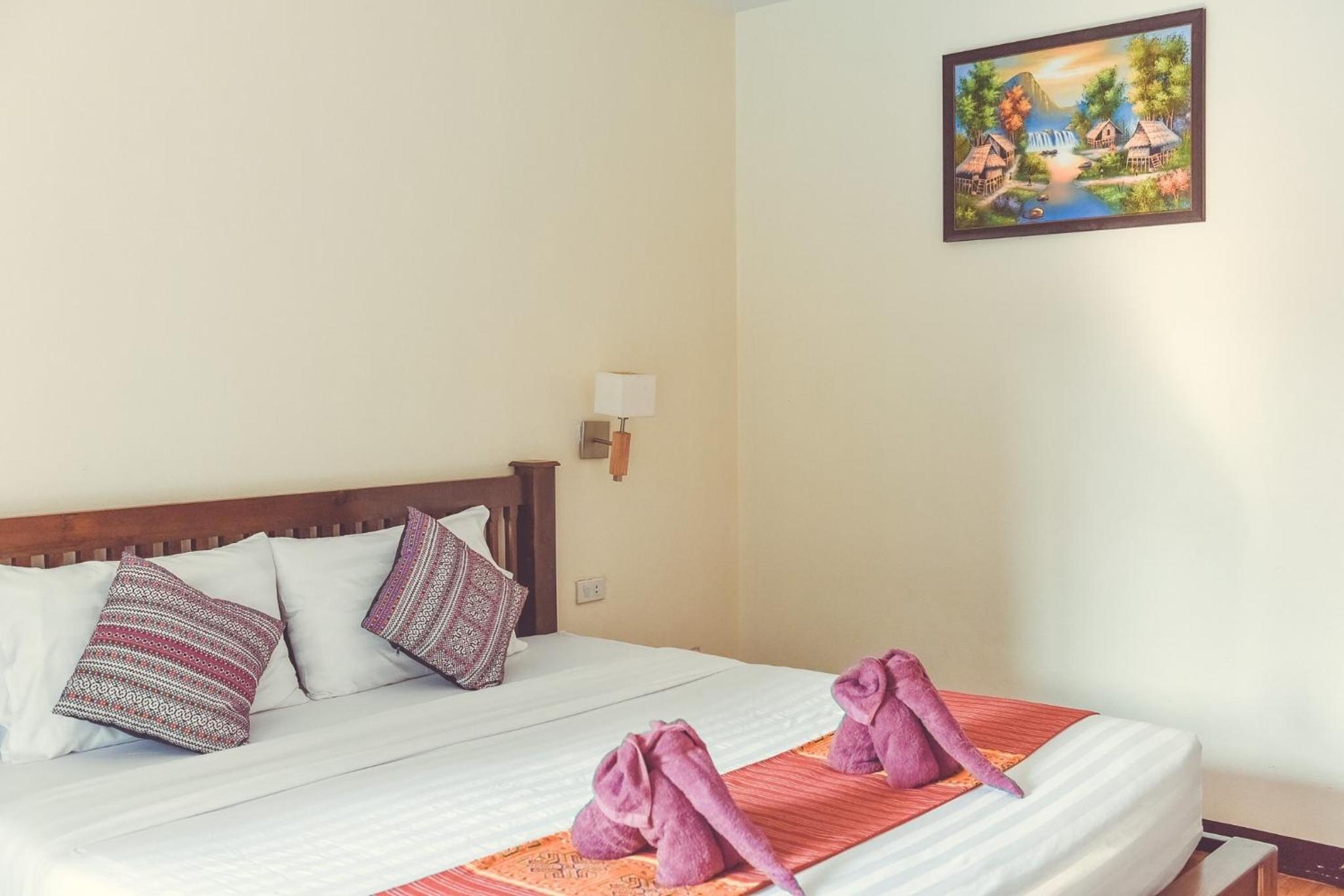 Deluxe Plus with Balcony - Photo 6