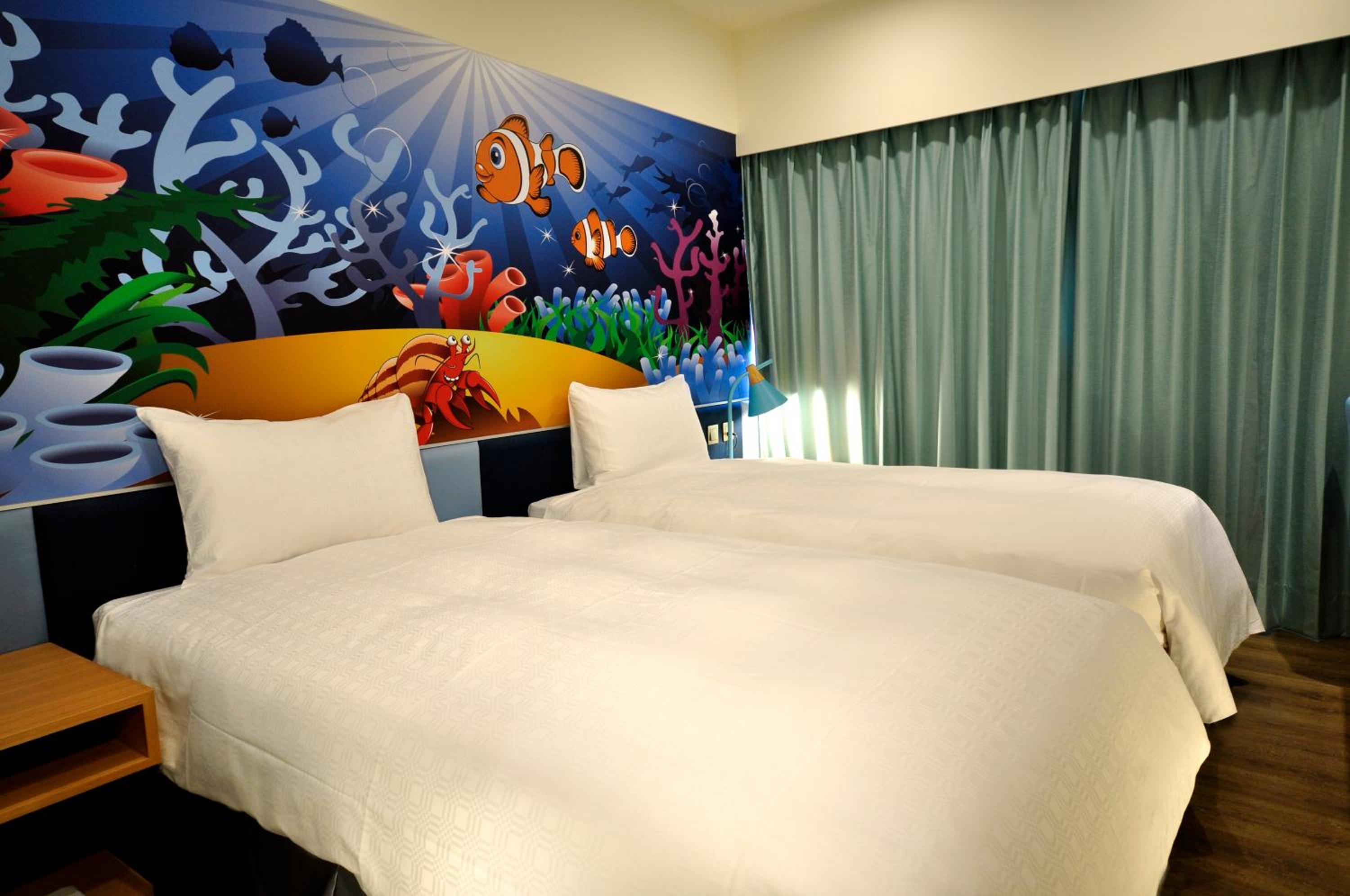 Deluxe Twin Room - Photo 3