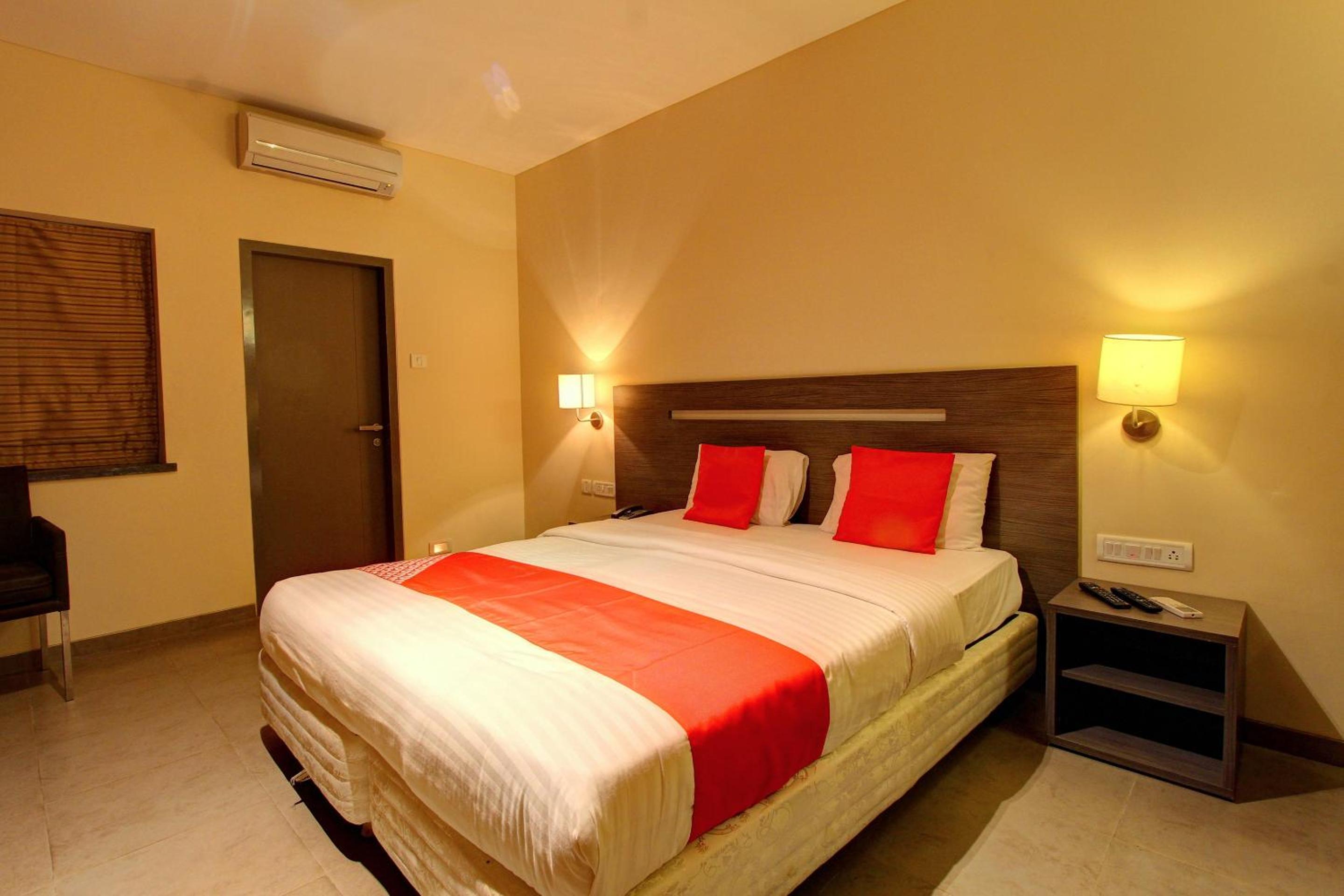 Standard Double or Twin Room photo 2