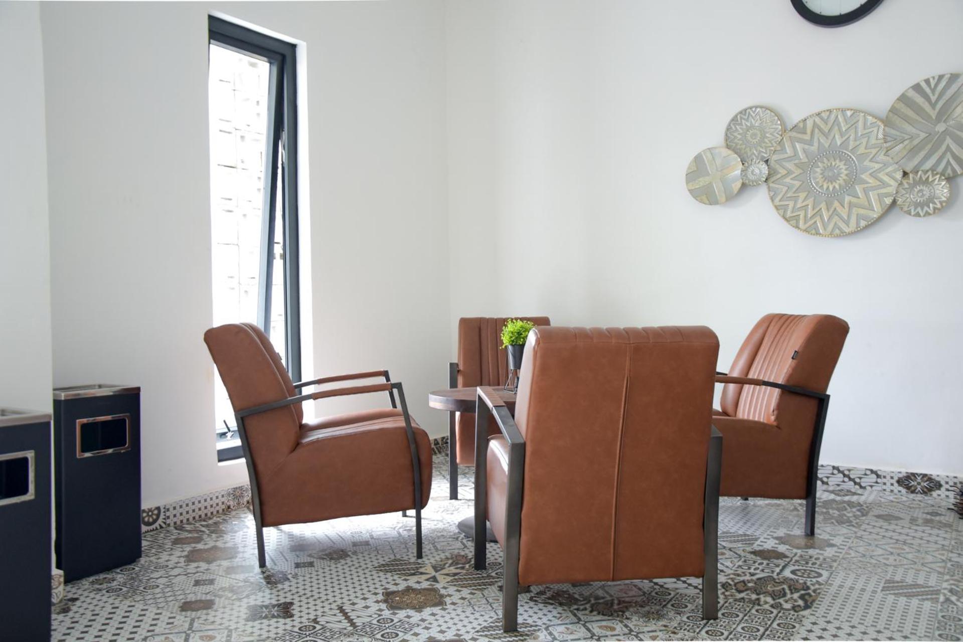 Double Room - Photo 10