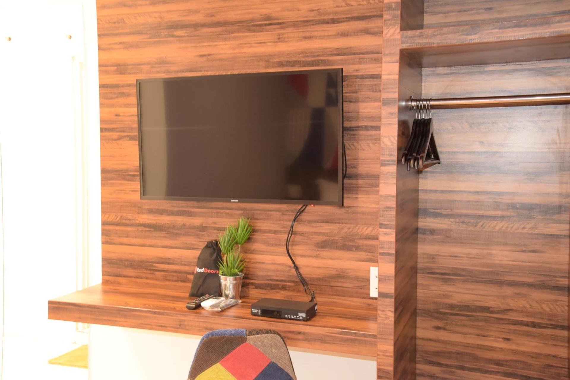 Double Room - Photo 18