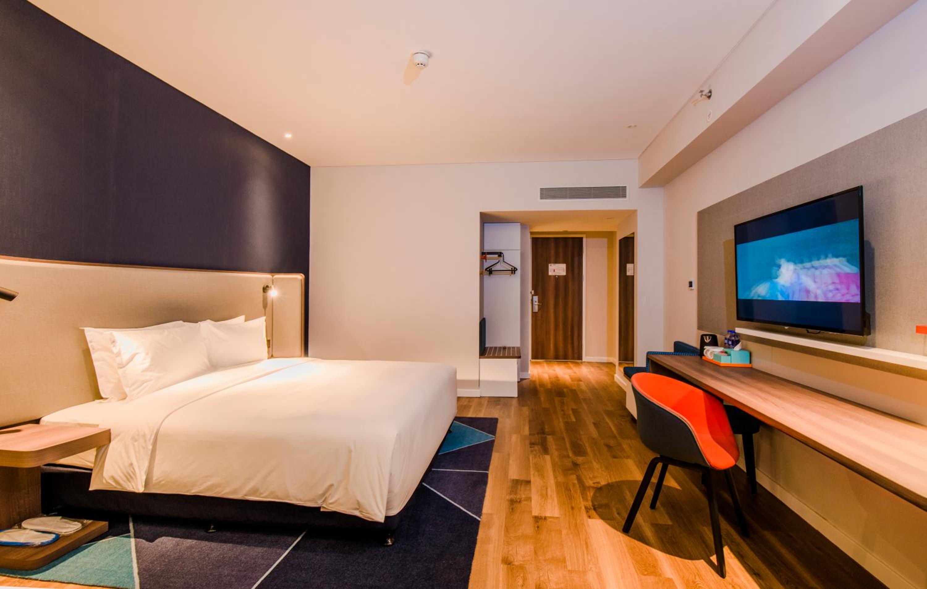 Specialty Room - Photo 1