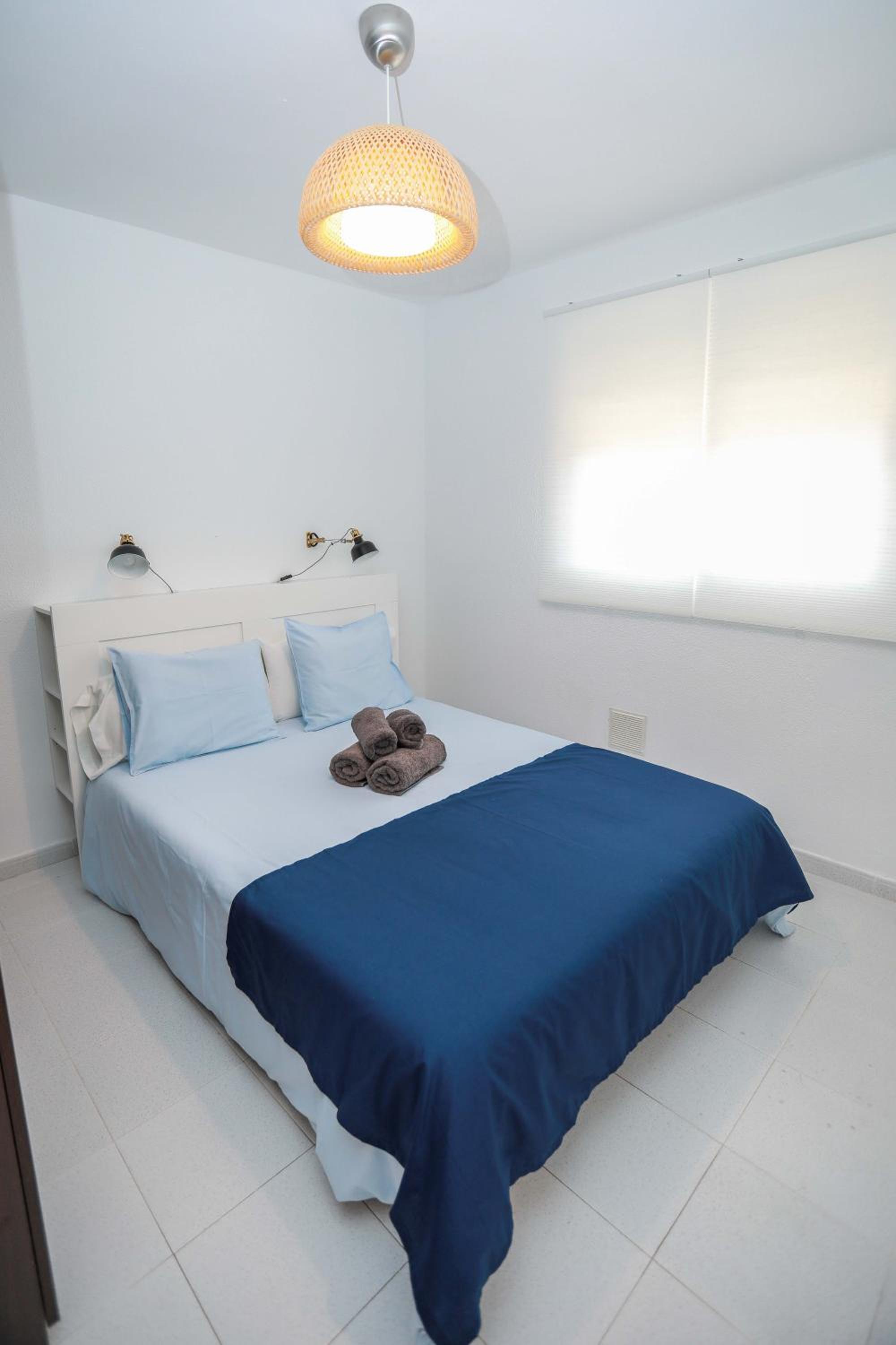 Apartamento con vista a la piscina