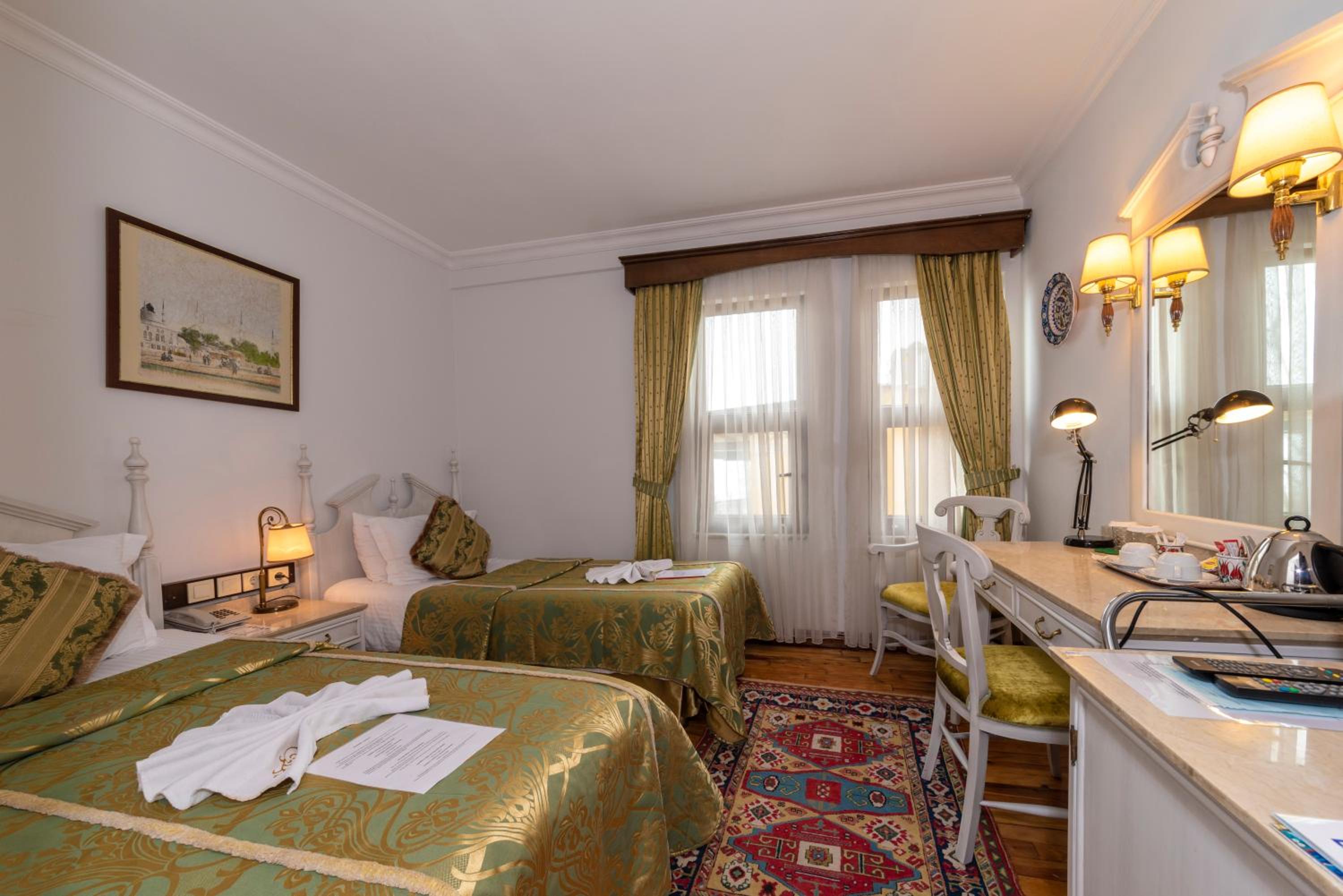 Classic Double or Twin Room photo 2