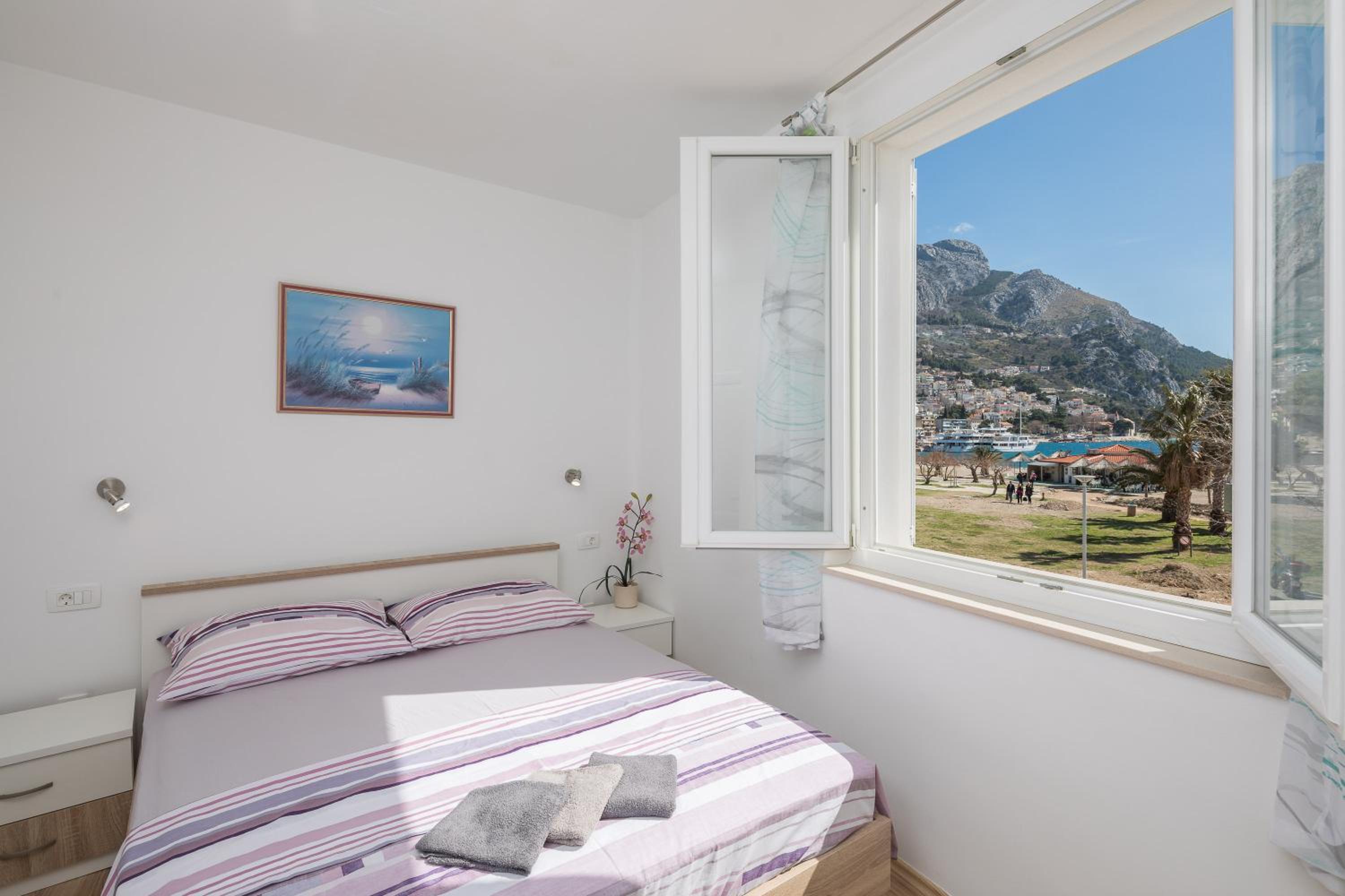 Apartment with Sea View photo 3