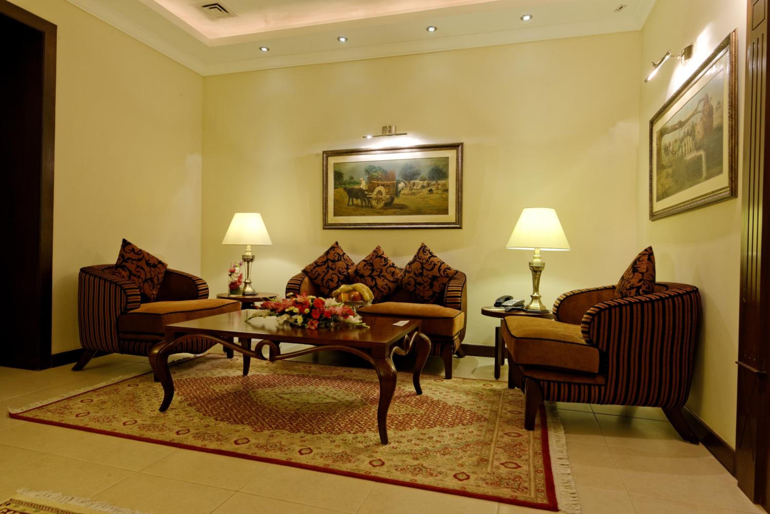 Deluxe Suite