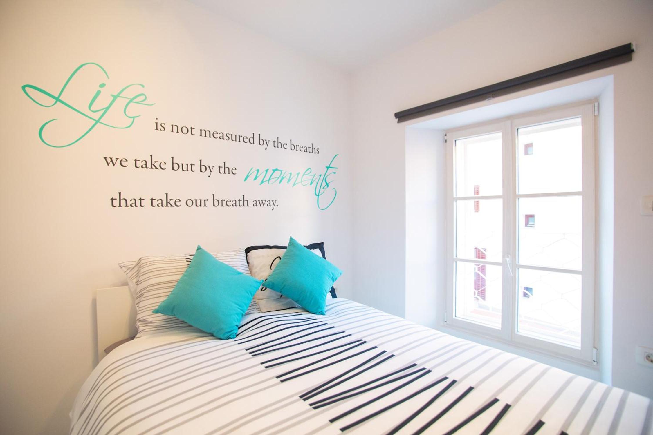 Studio Apartment photo 1