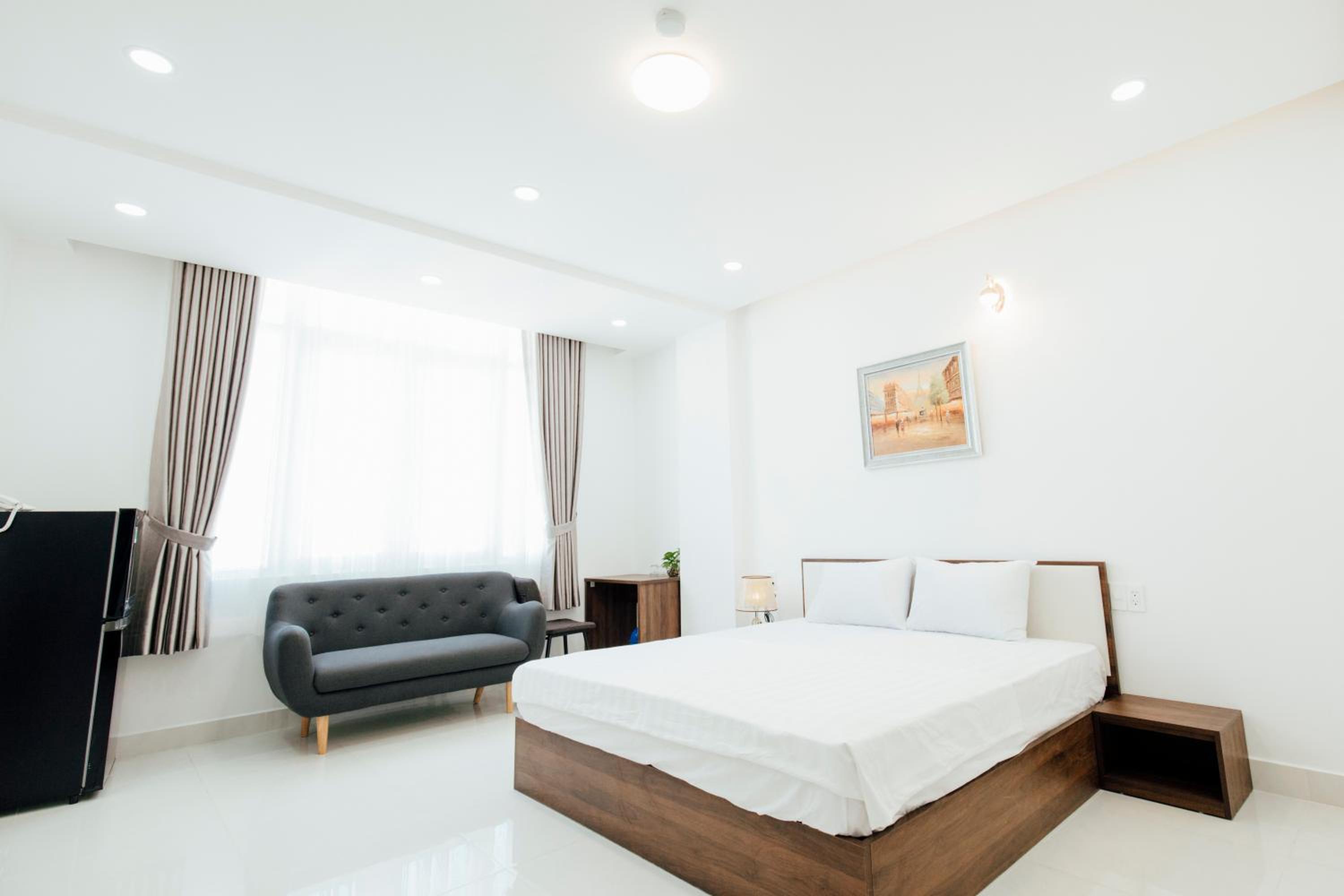 Studio Apartment