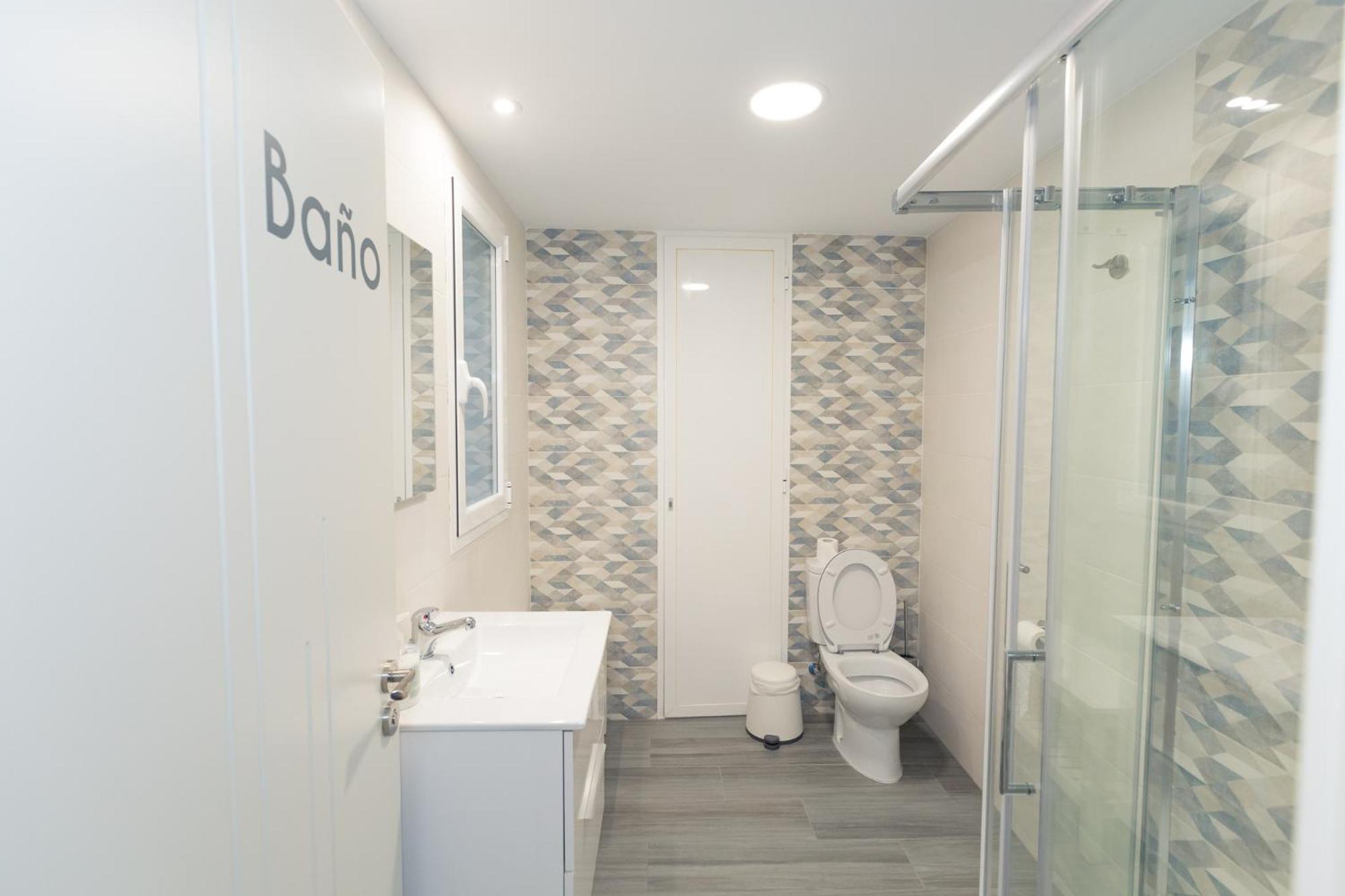 DOBLE BAÑO FUERA CAMA DOBLE - Photo 4