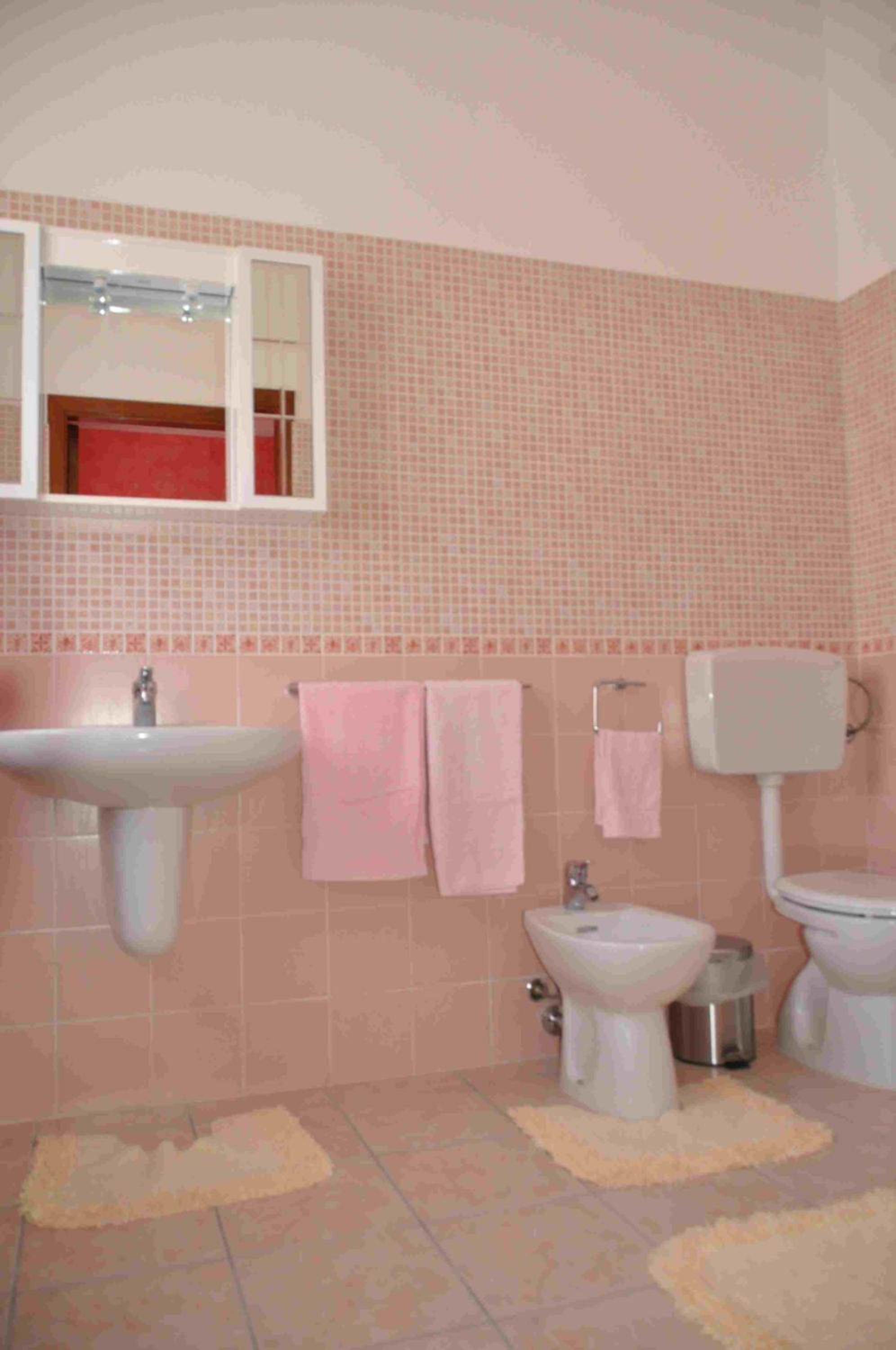 Deluxe Double or Twin Room photo 2