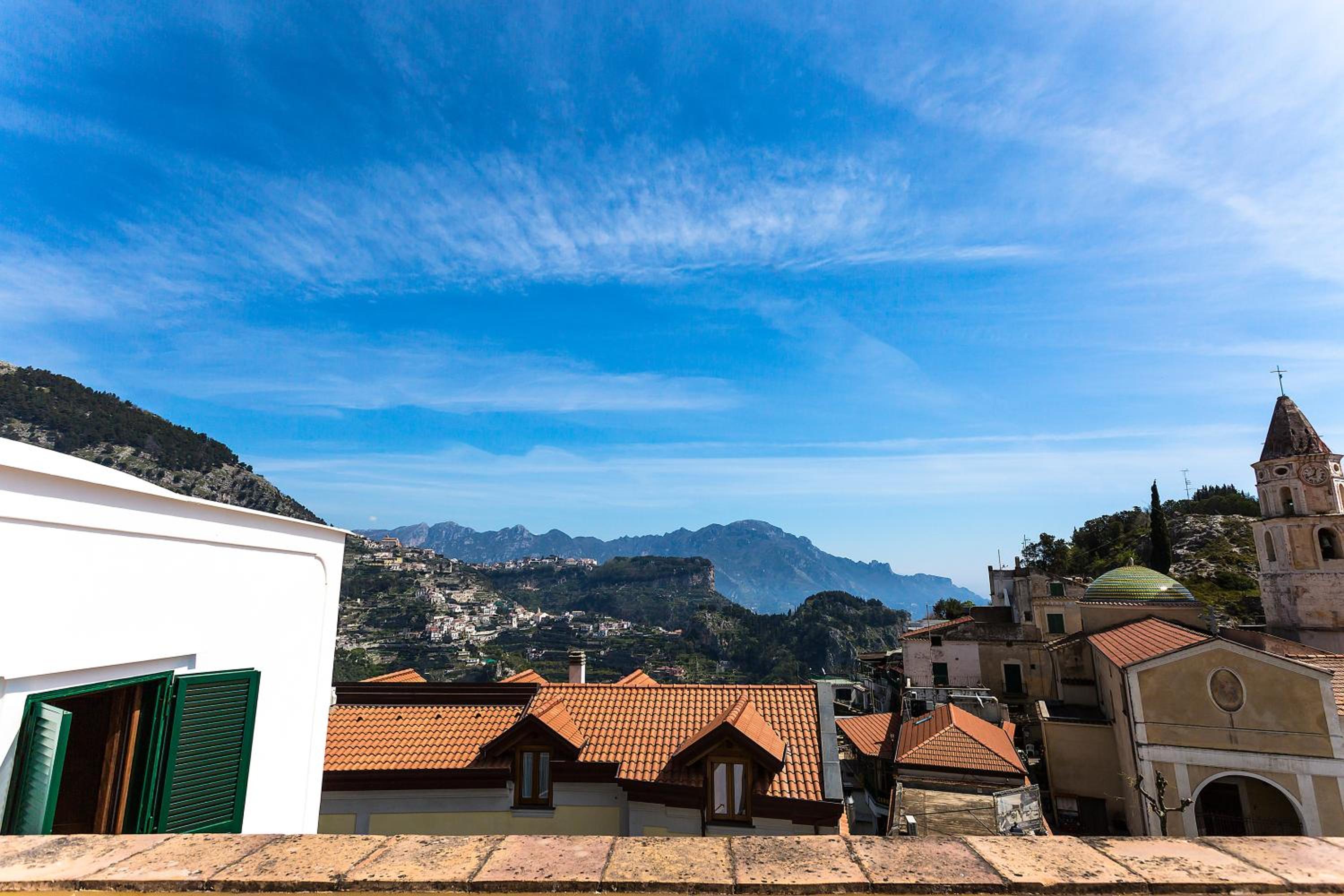 Apartment with Sea View