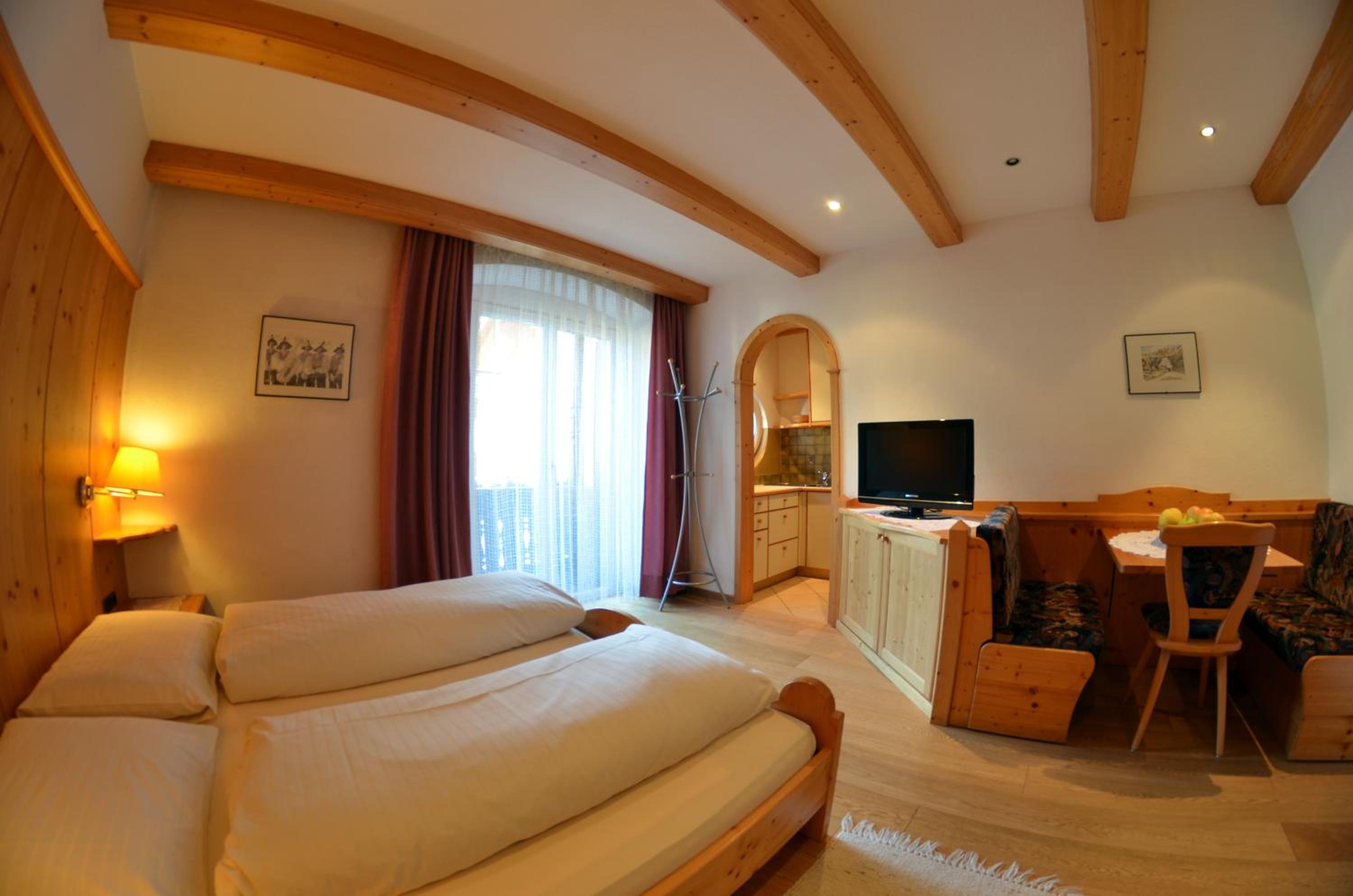 Studio With Balcony
