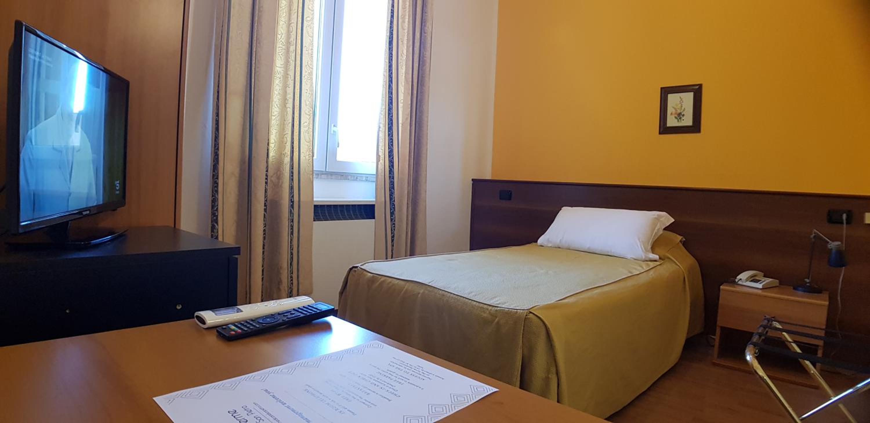 Economy Single Room photo 3