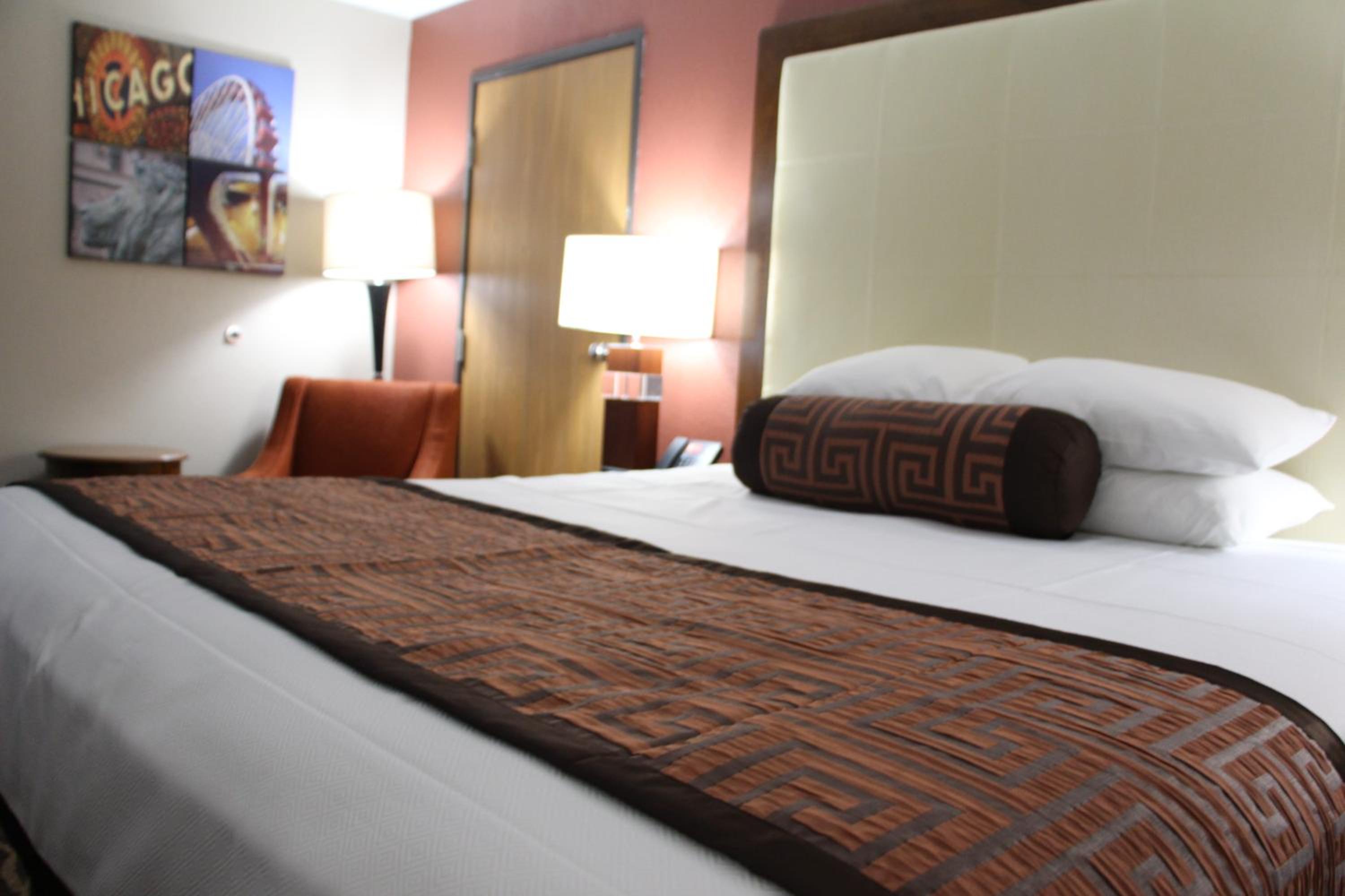 King Suite with Spa Bath photo 2
