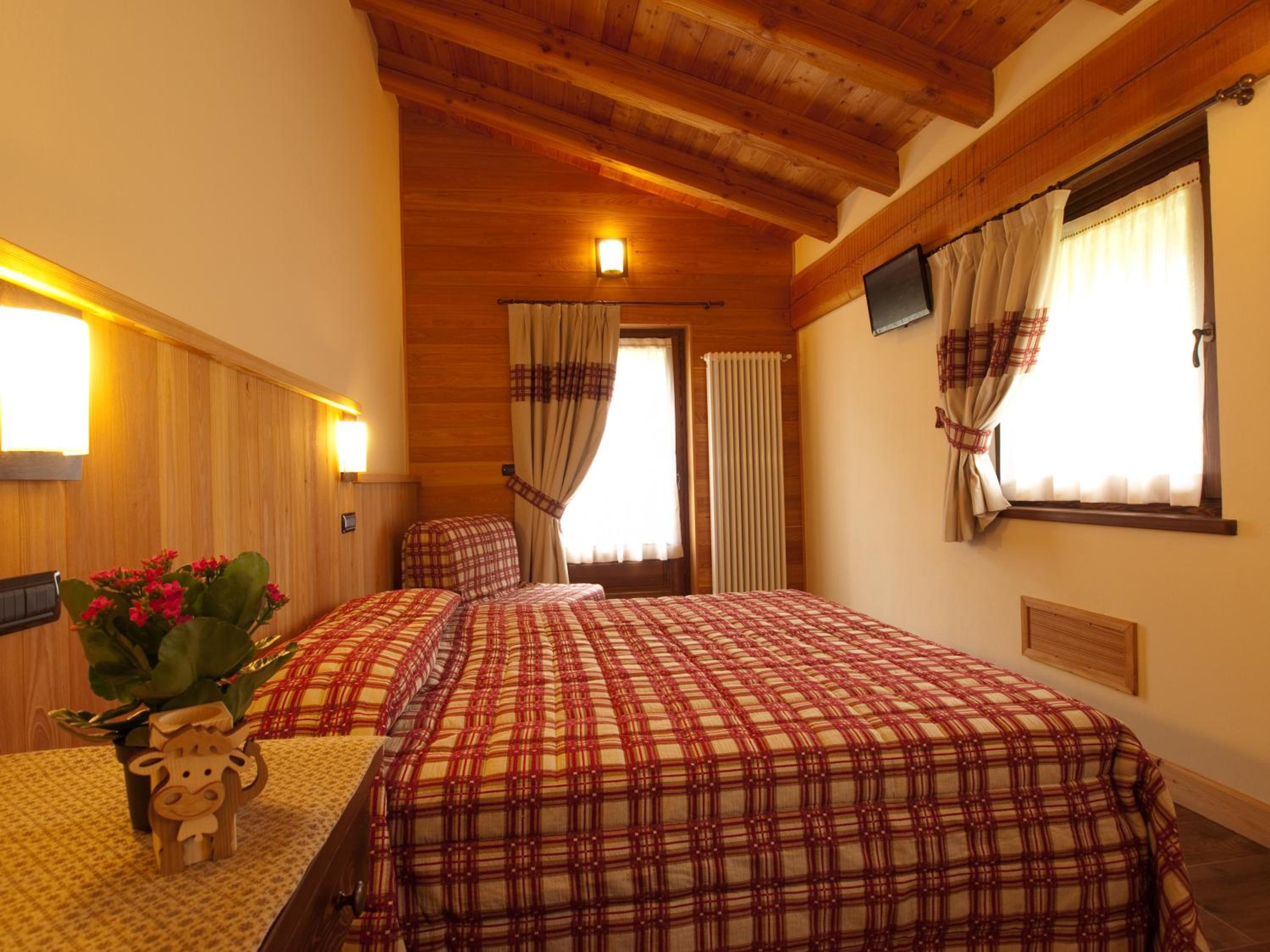 Triple Room with Balcony