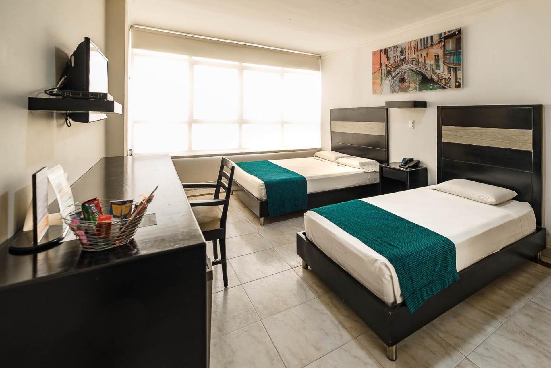 Double Room - Photo 5