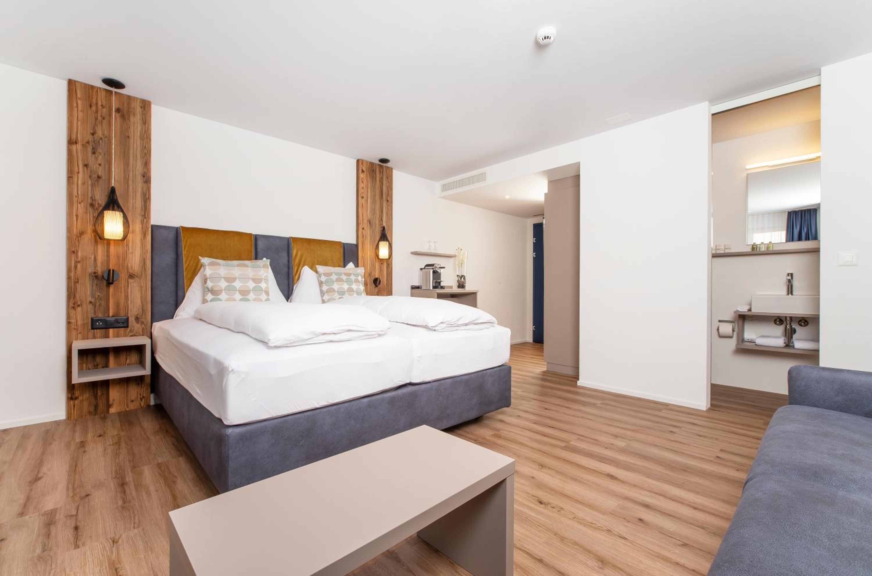 Standard Double Room - Photo 6