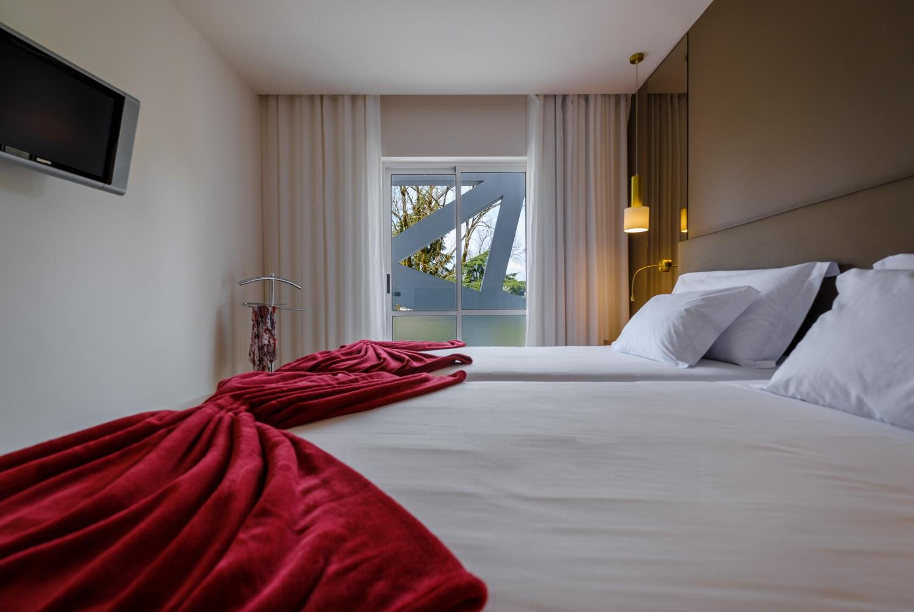 Available room