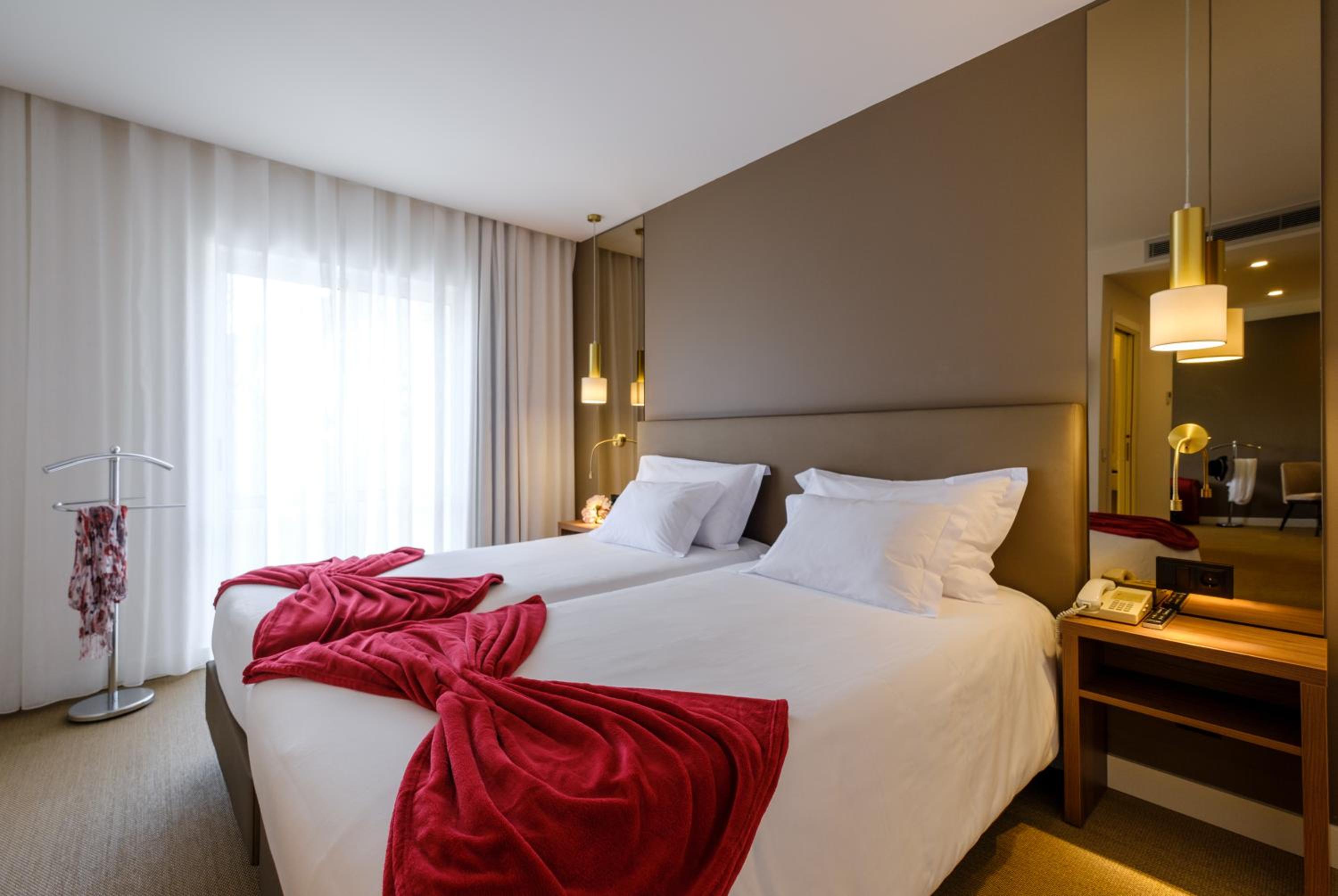 Available room