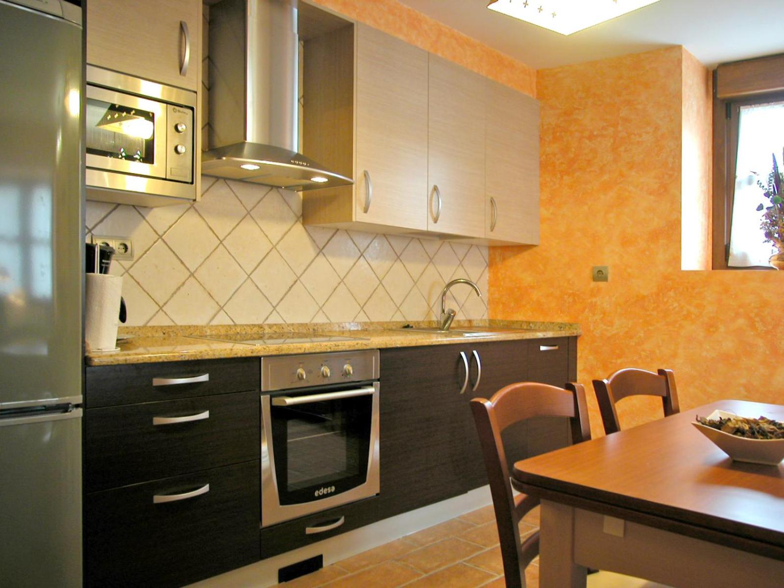 Two-Bedroom House photo 3