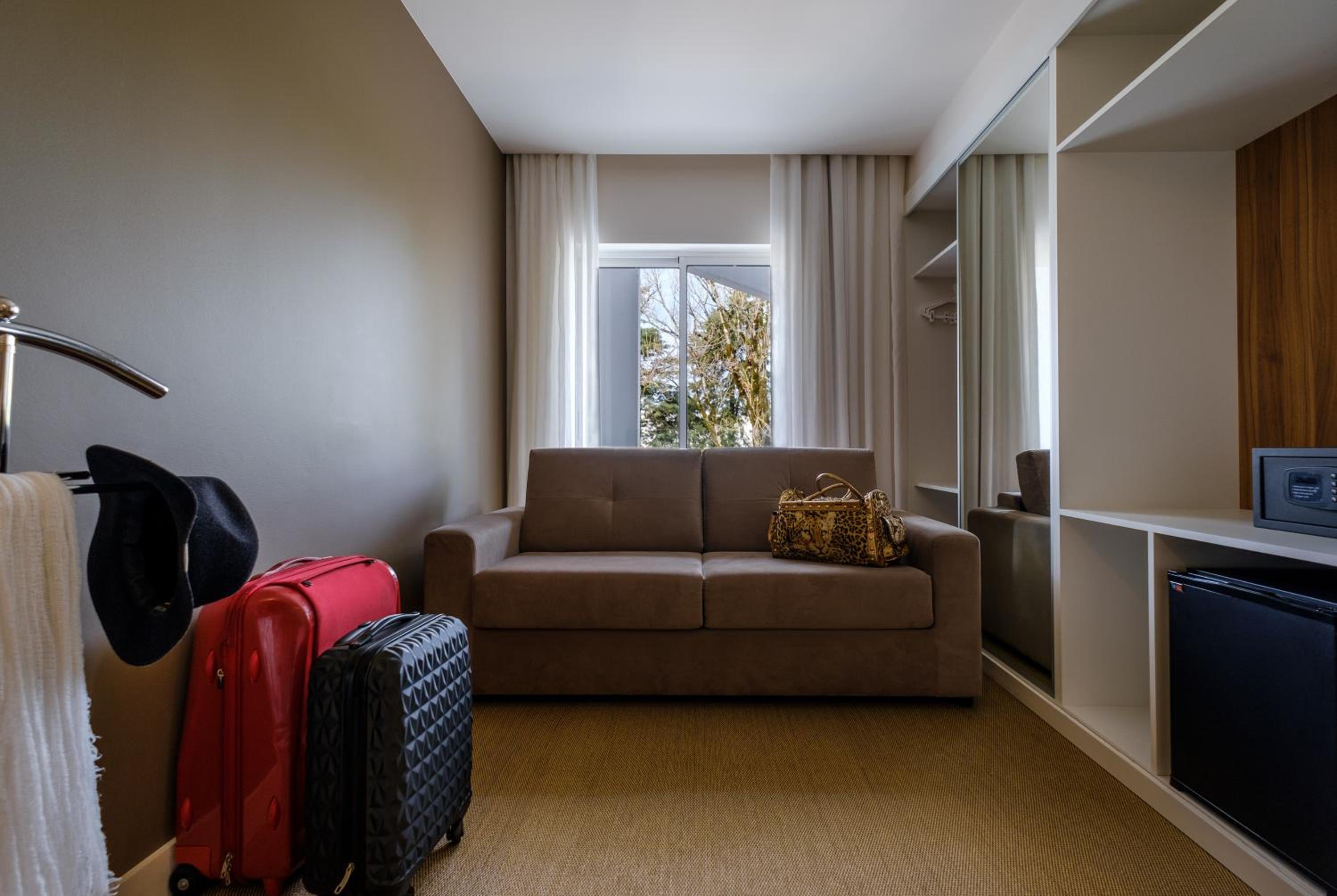 Family Suite thumbnail 6