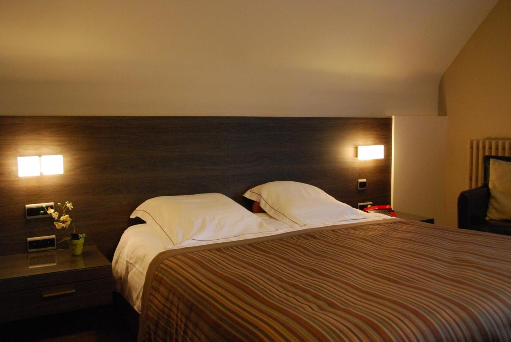 Standard Double Room - Photo 3