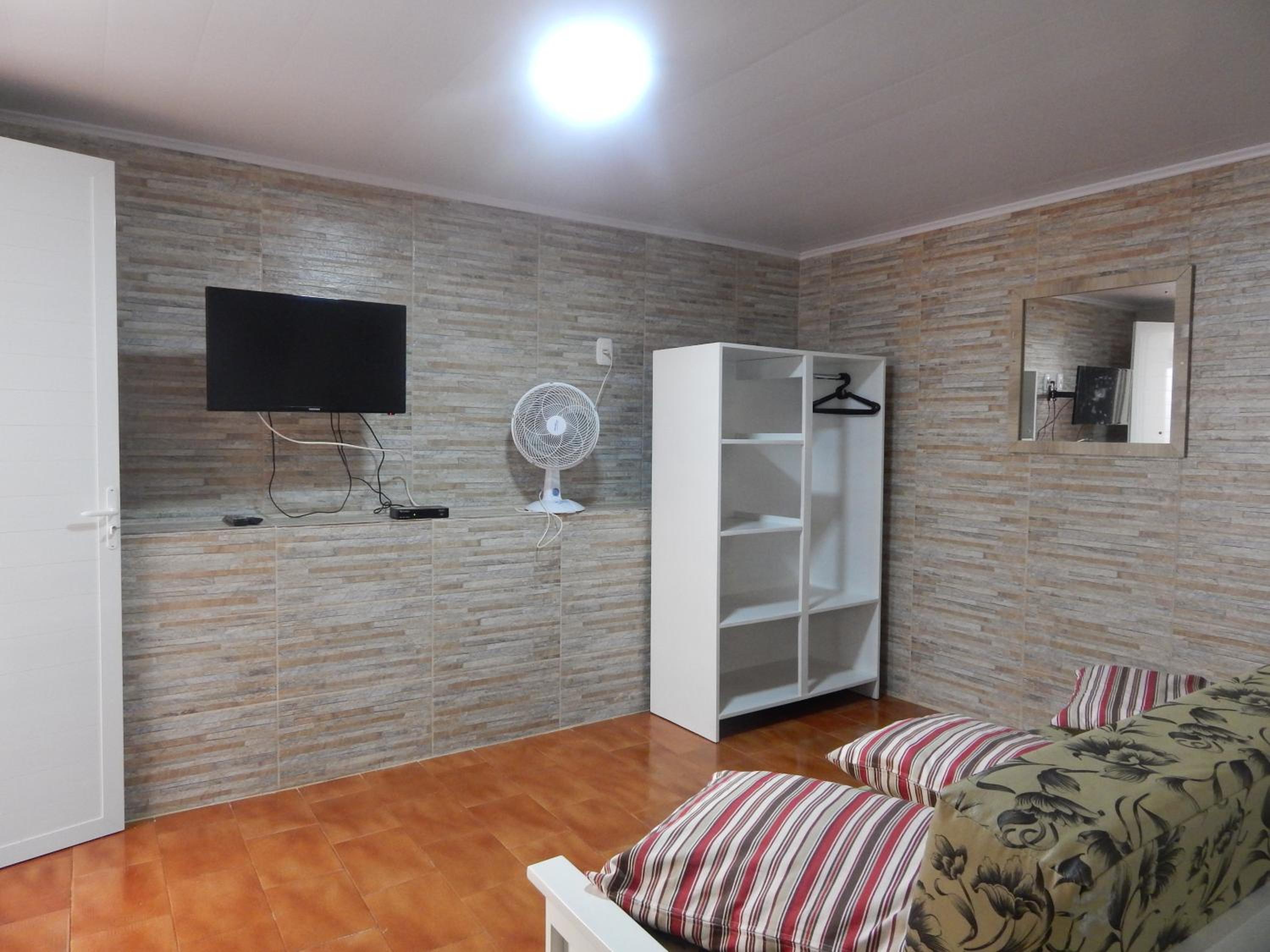 Apartment - Ground Floor - Photo 1