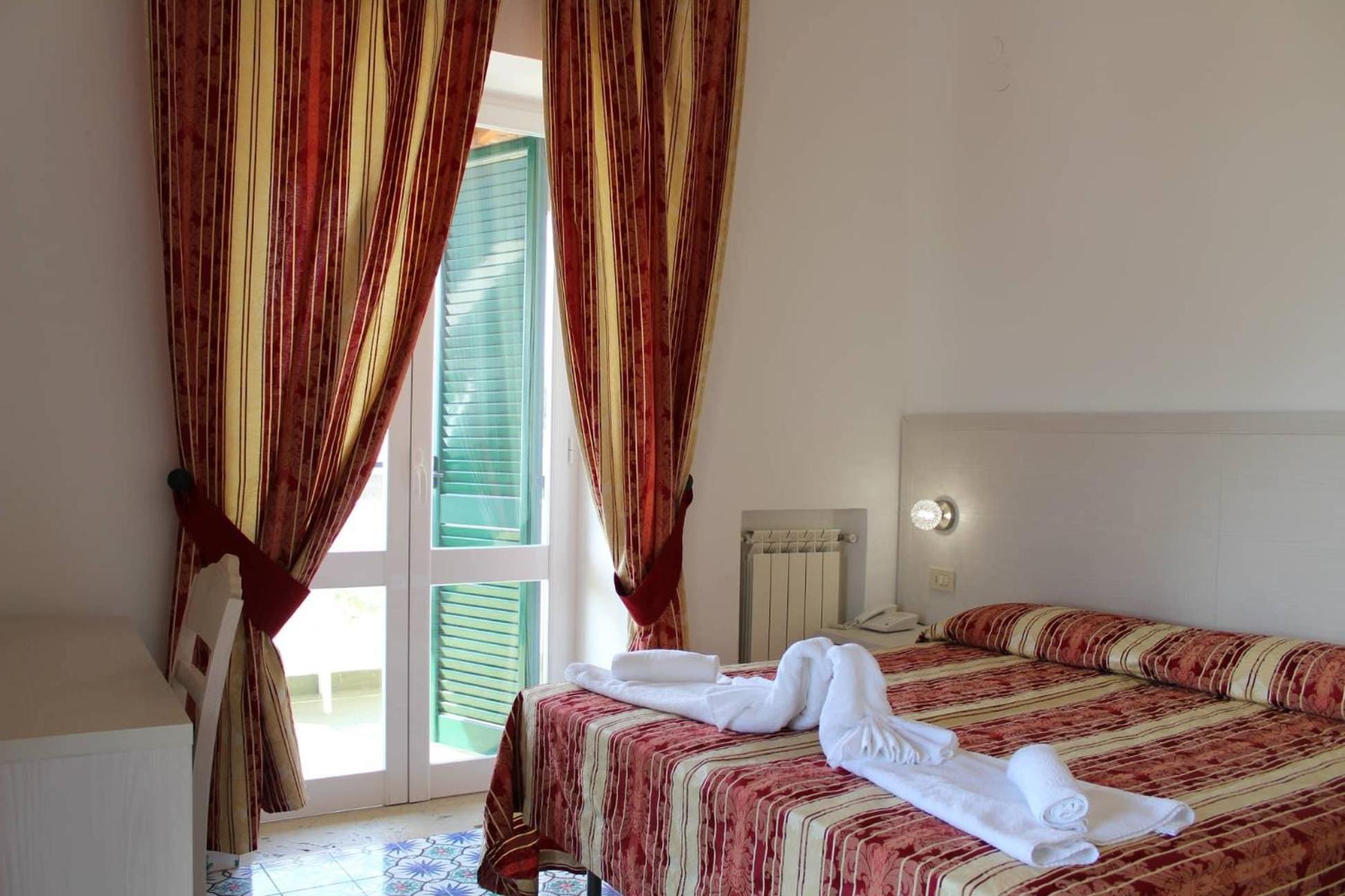 Triple Room photo 2