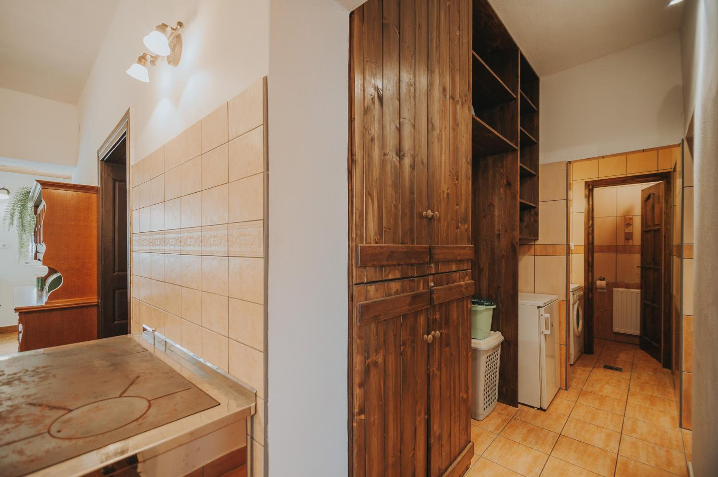 Three-Bedroom Apartment - Photo 24