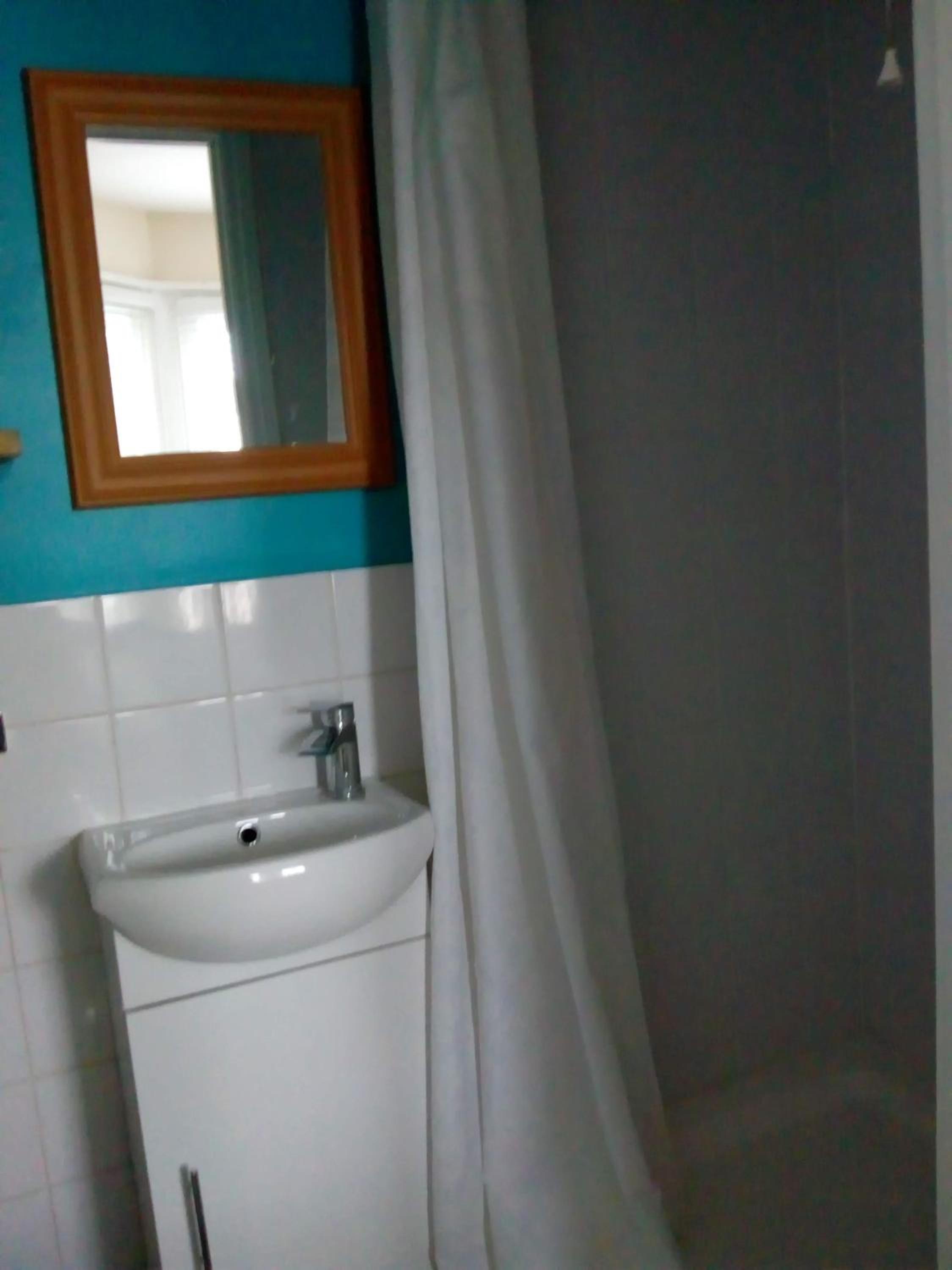 Family Double Room - Photo 6
