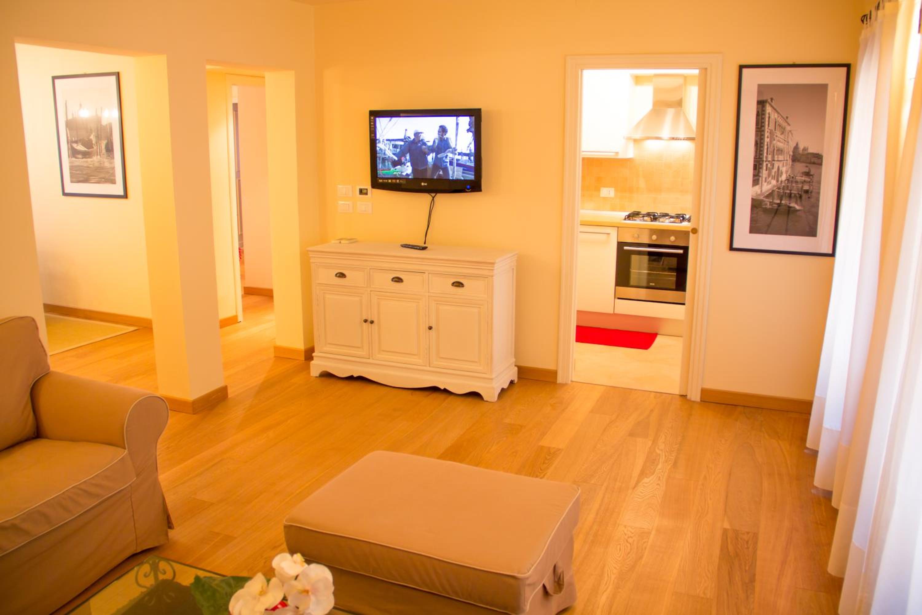 Two-Bedroom Apartment photo 3