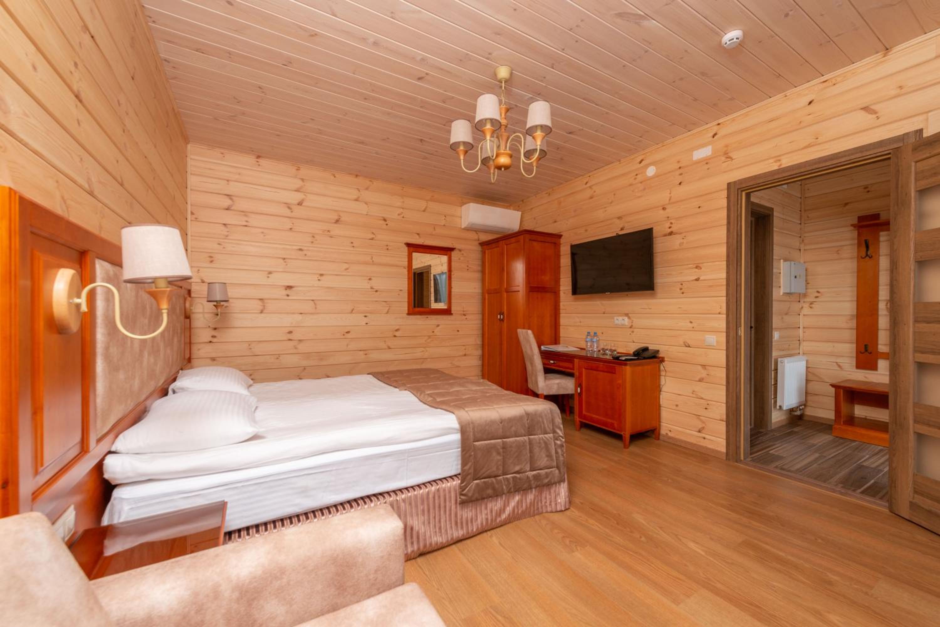 Deluxe Twin Room photo 2