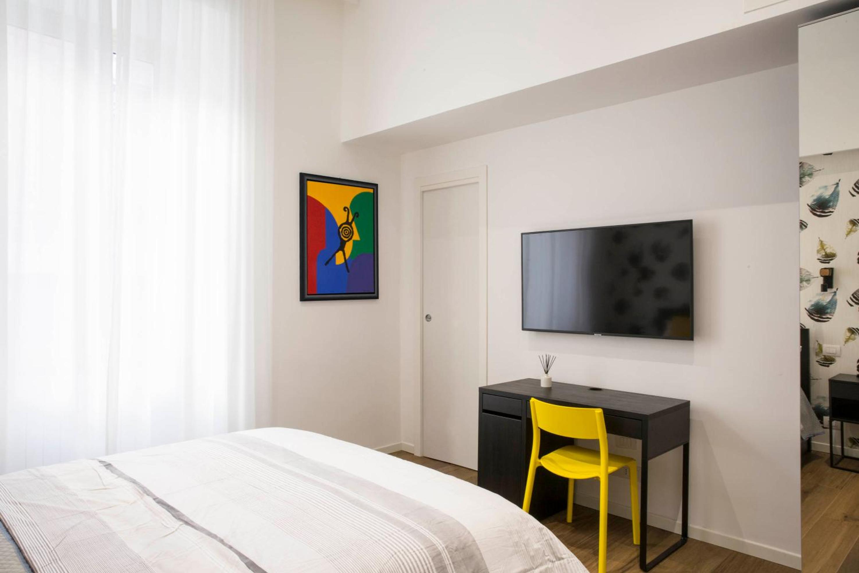 Large Double Room photo 1