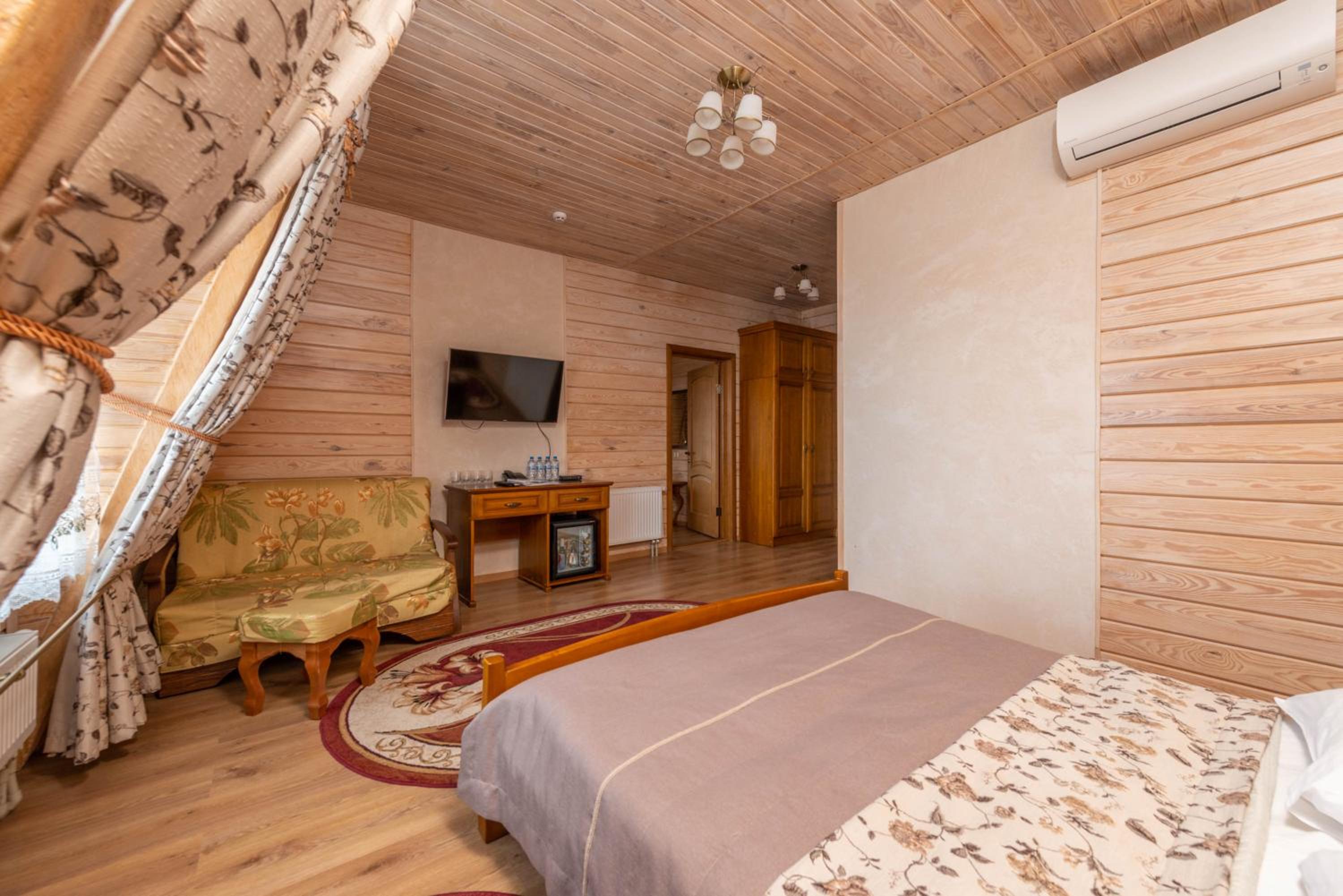 Luxury Quadruple Room