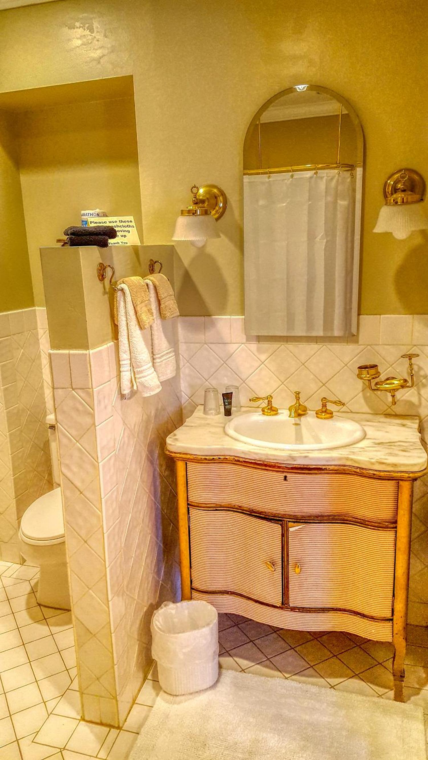 Superior King Room photo 3