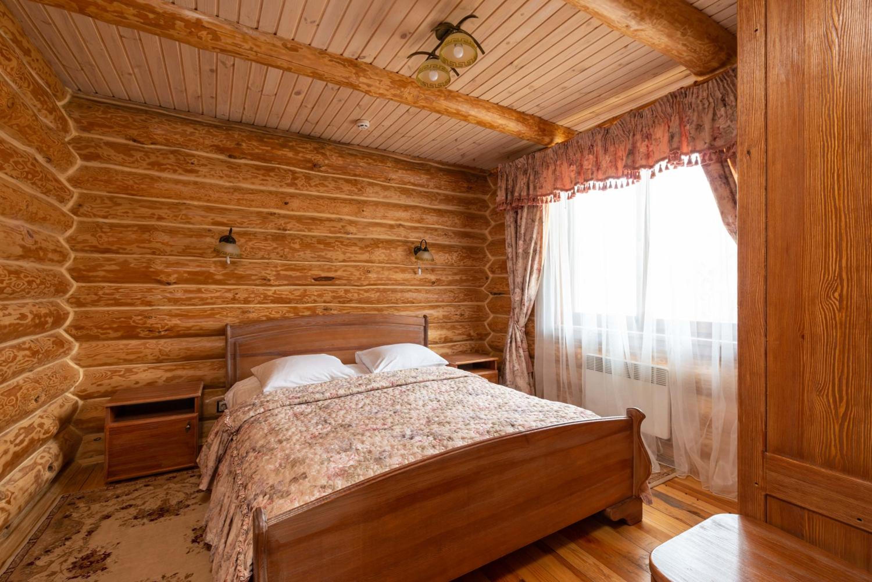 One-Bedroom Cottage