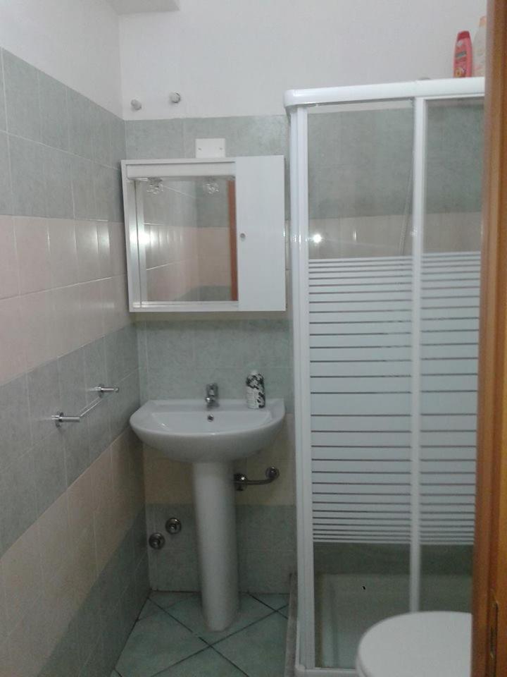 Double or Twin Room with Shower photo 3