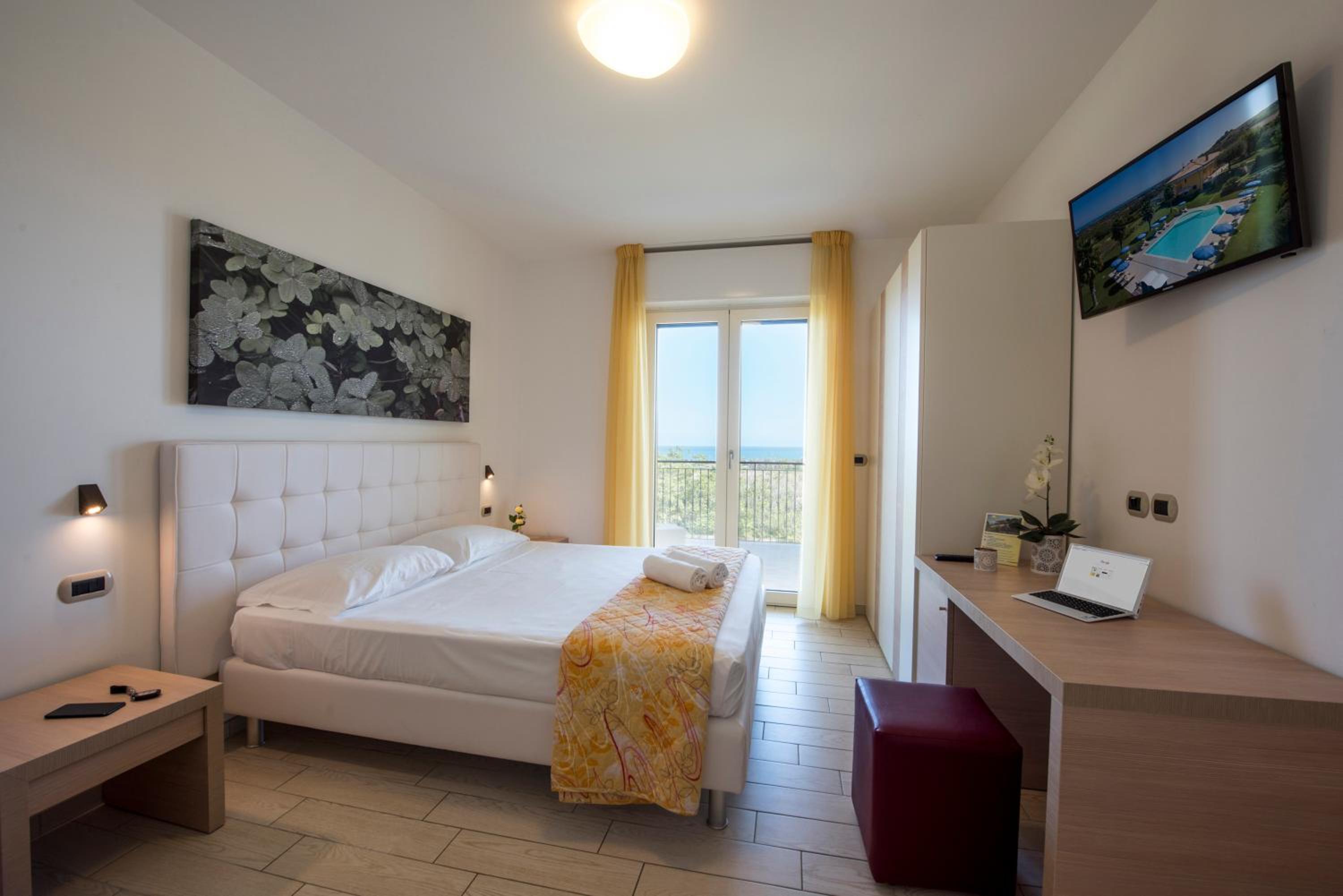 Deluxe Room photo 1