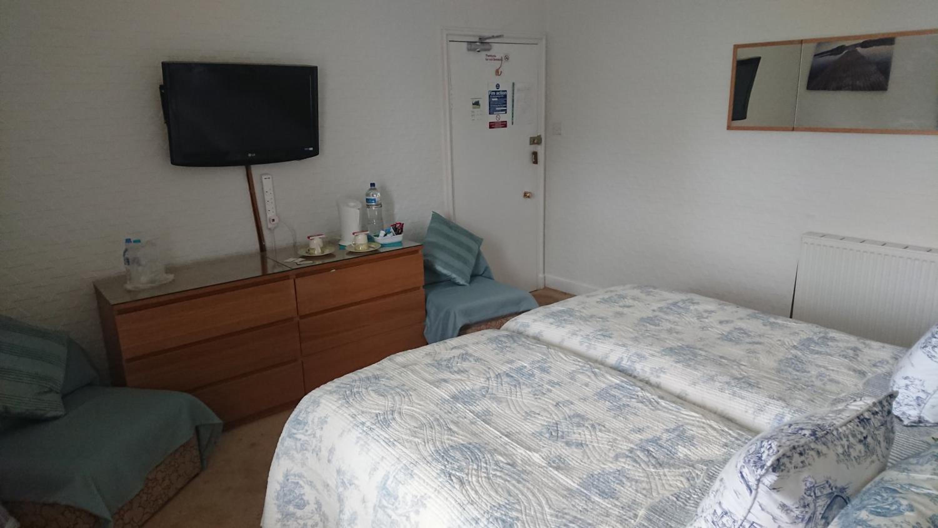 En Suite Twin Room photo 1