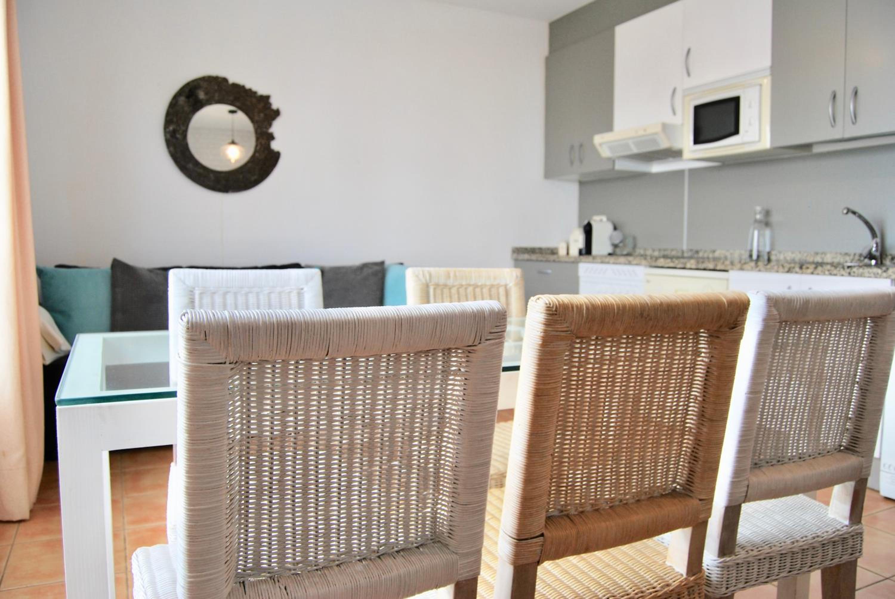 Apartment - Photo 3