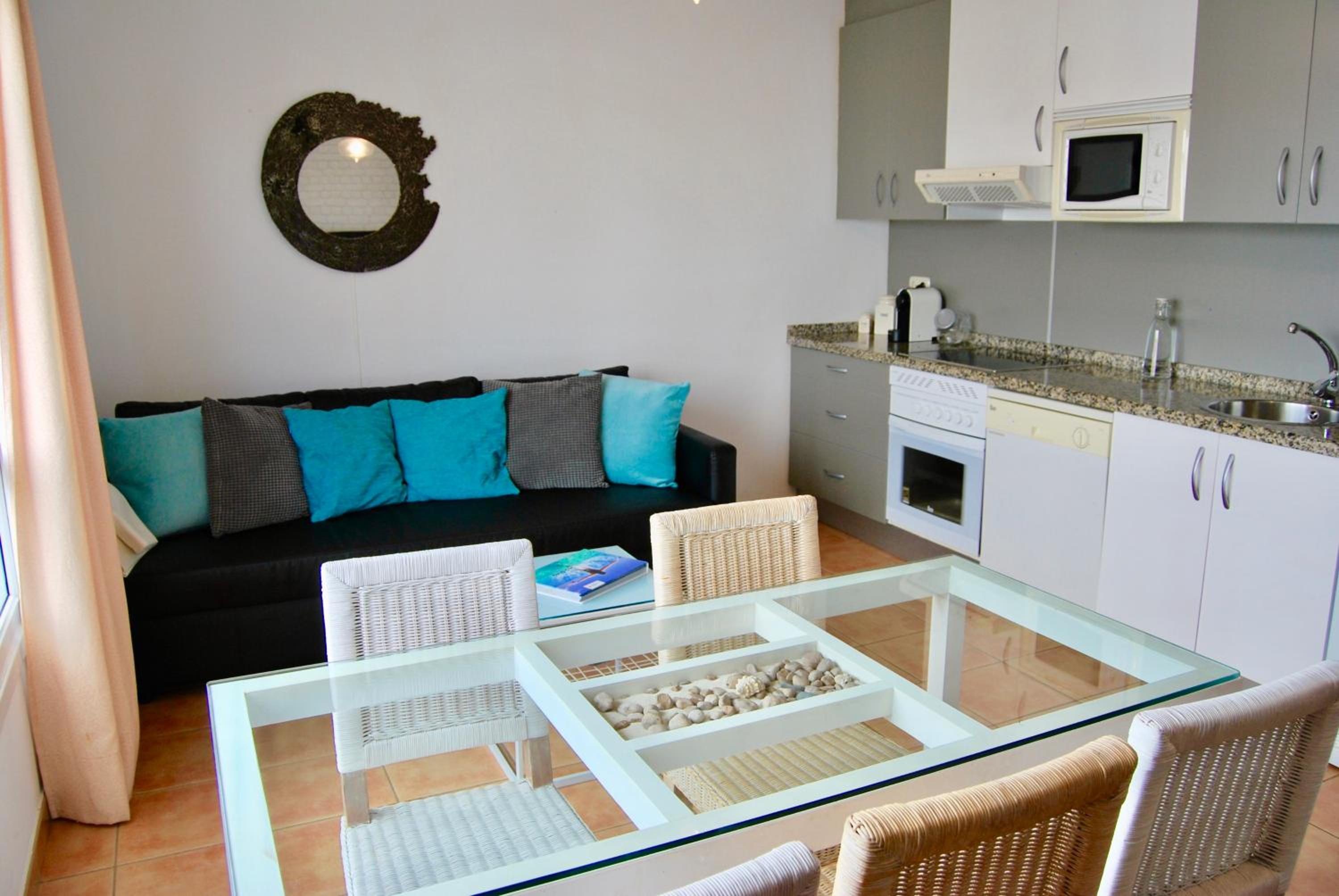 Apartment - Photo 4
