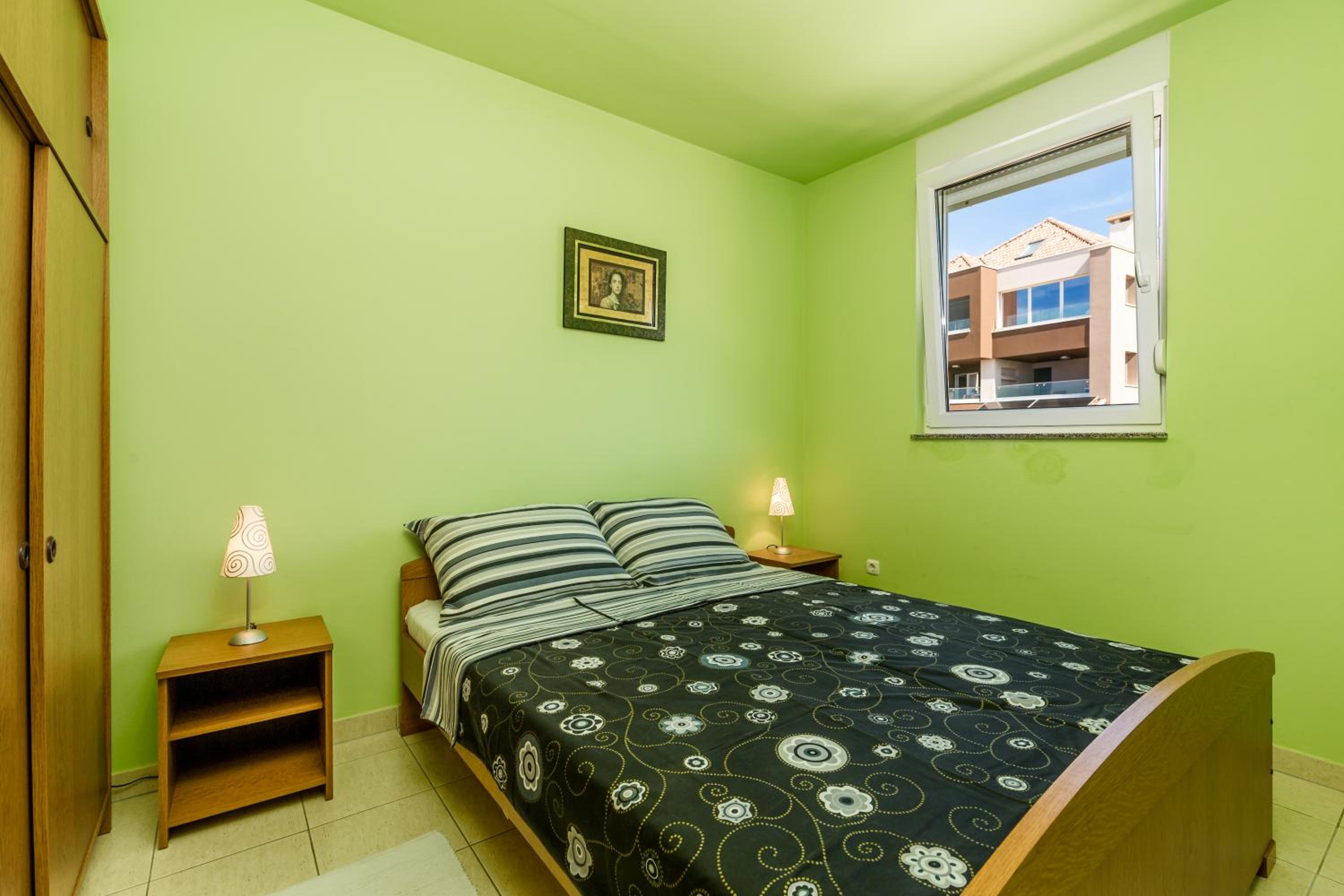 Apartamento de dois quartos - Primeiro Andar