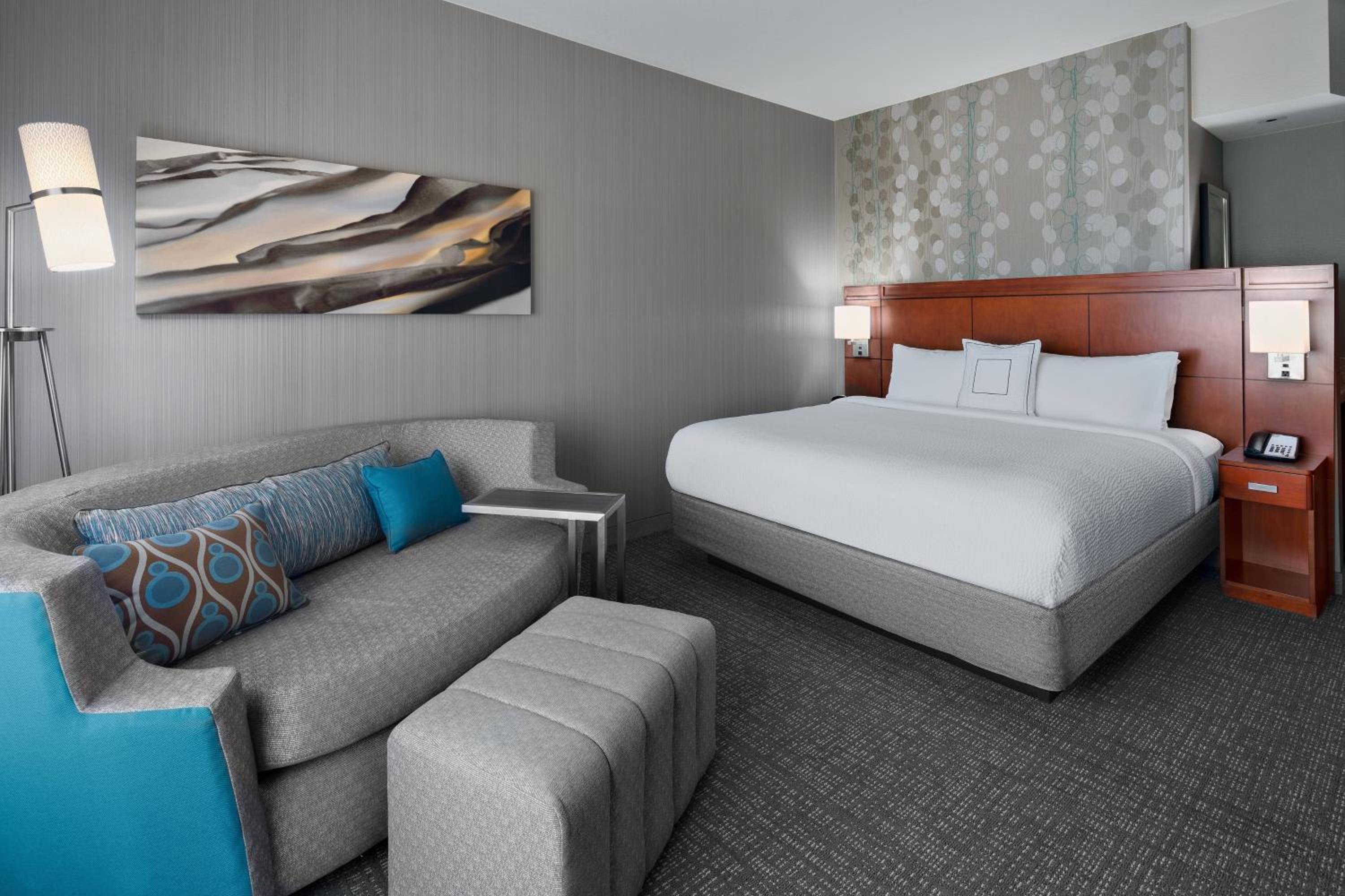 King Room with Sofa Bed