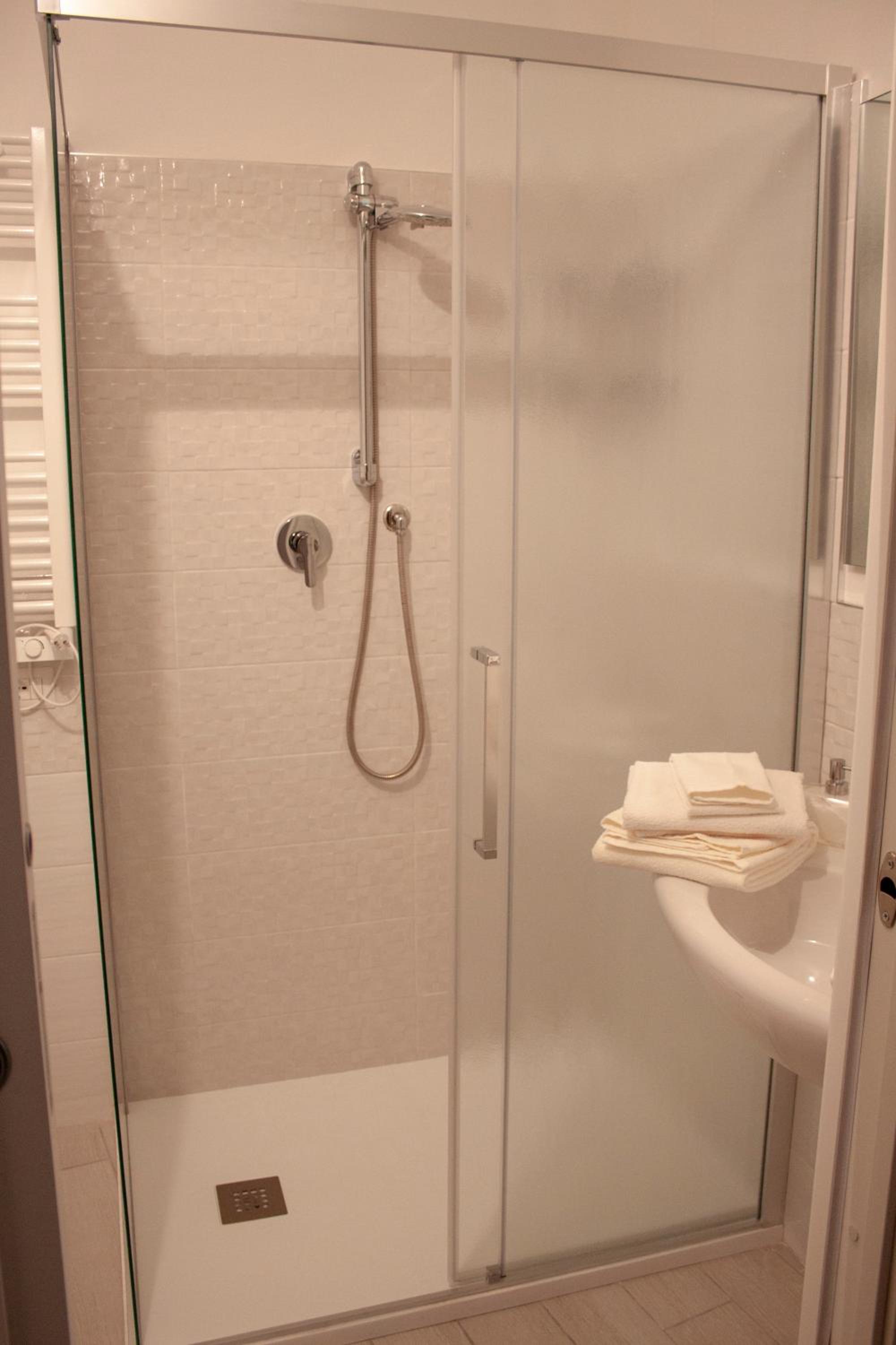 Double or Twin Room photo 1