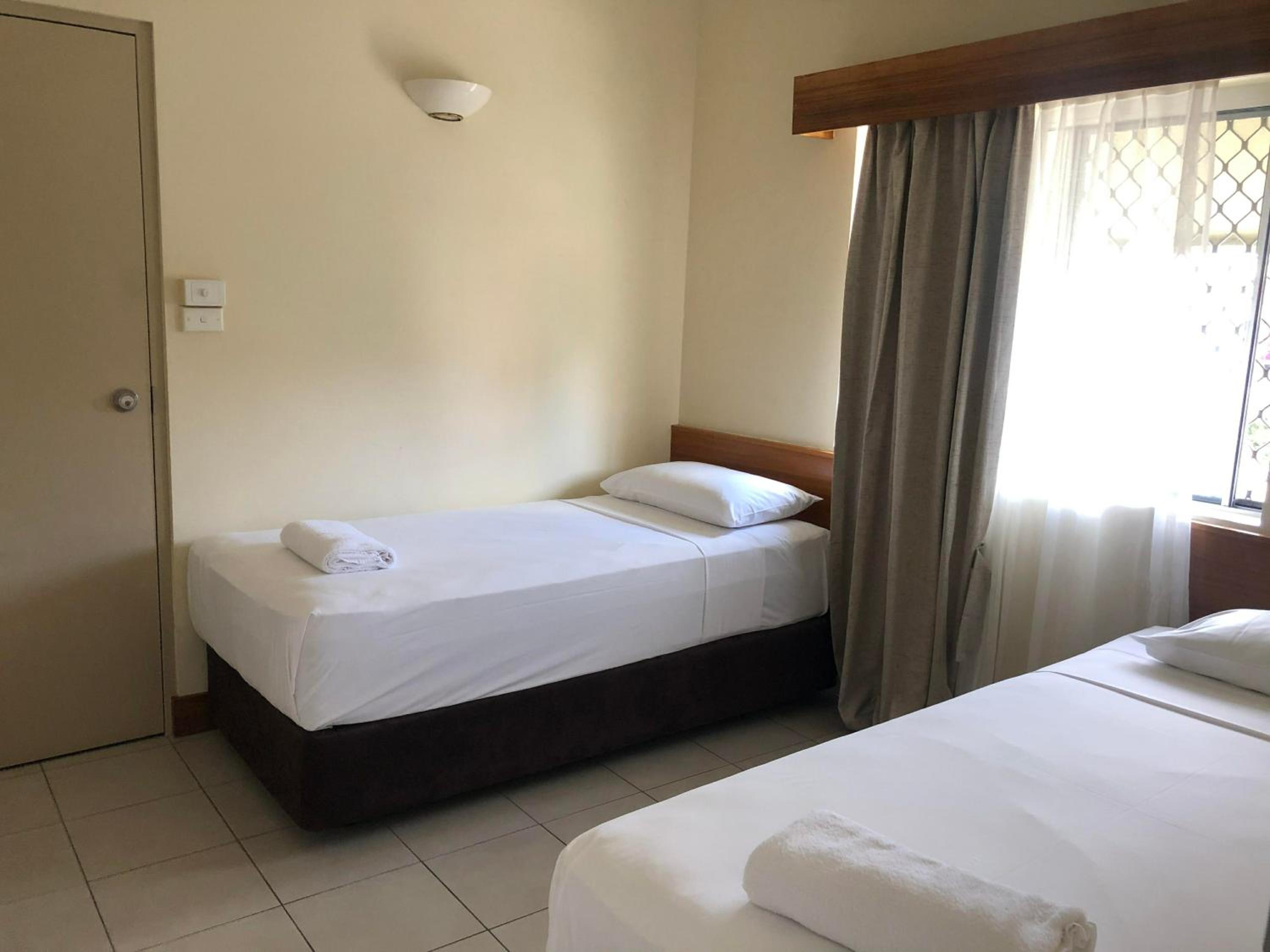 Twin Room - Photo 1