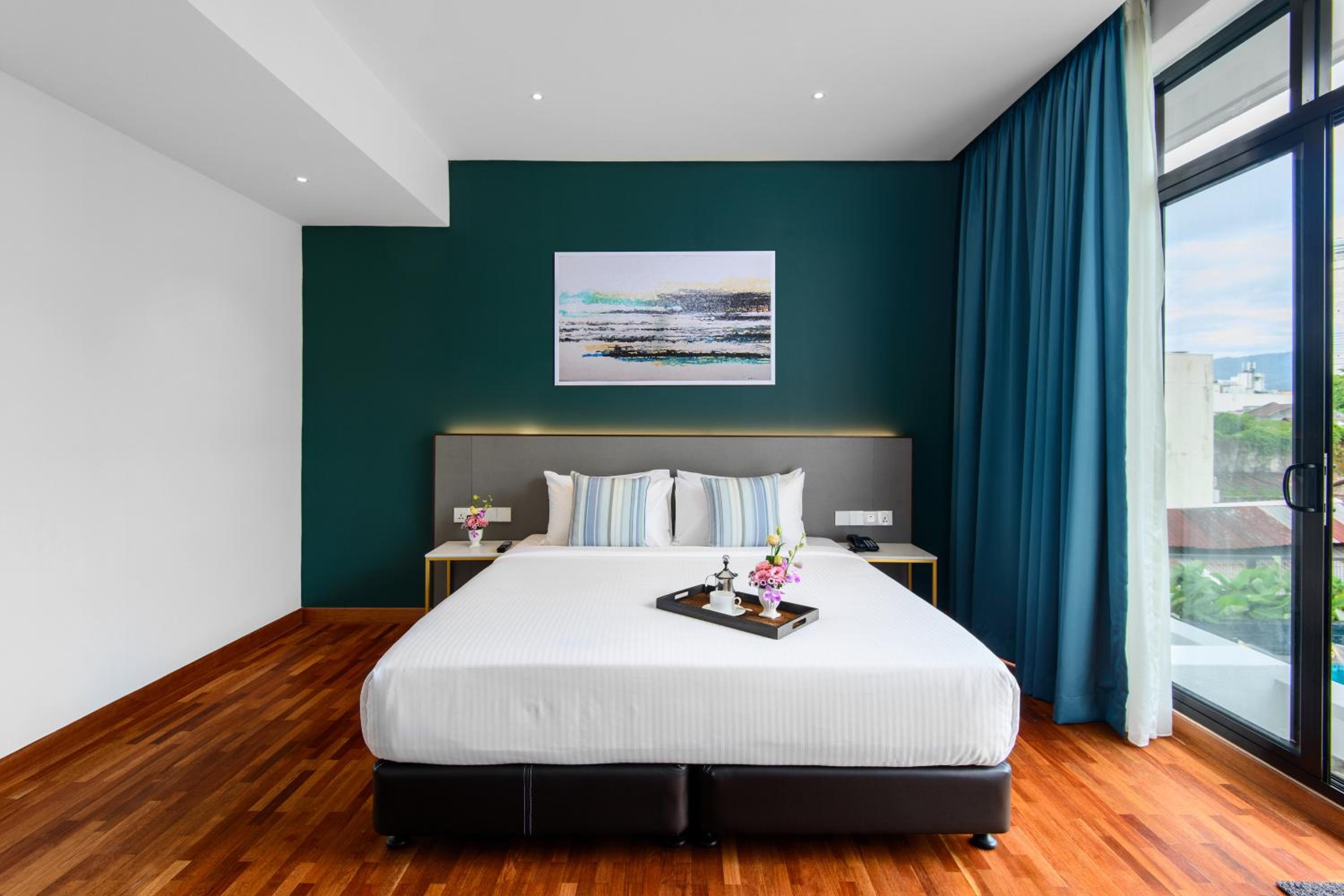 Premium Deluxe Double or Twin Room photo 3