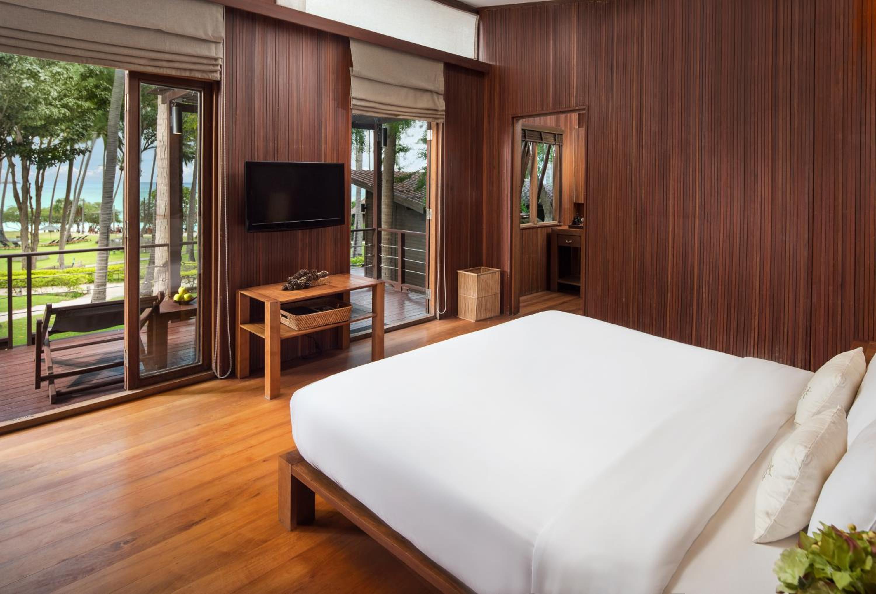 Hideaway Villa - Photo 2