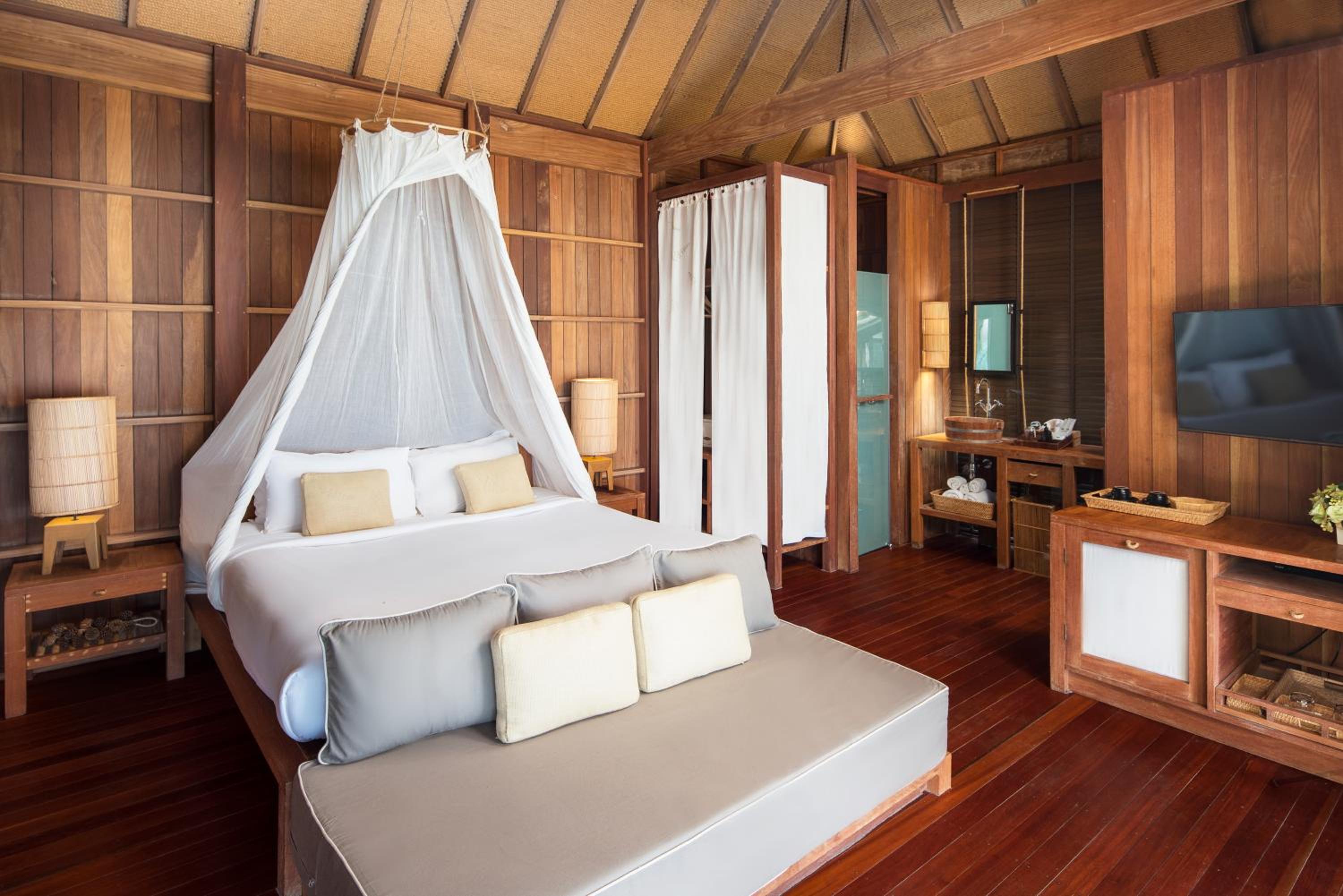 Castaway Beach Villa - Photo 6